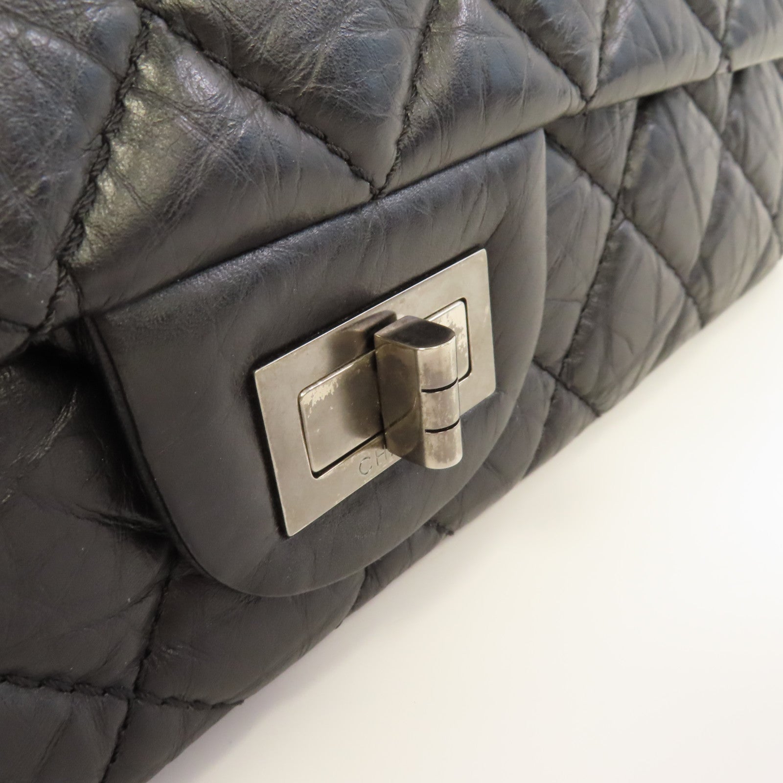 CHANEL **【激減優惠】菱格牛皮皮革2.55 Jumbo Shoulder Bag銀扣鏈帶肩背袋黑色