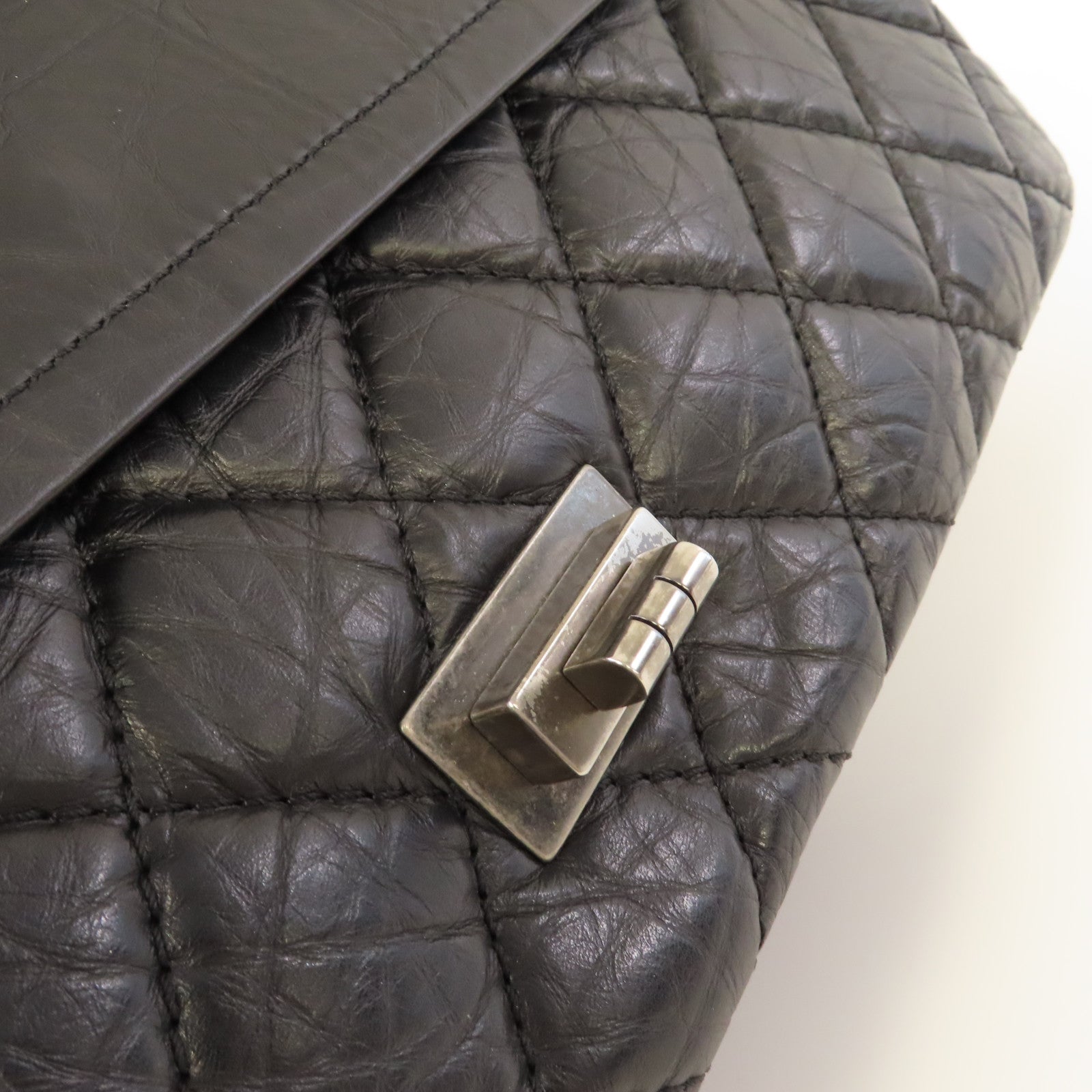 CHANEL **【激減優惠】菱格牛皮皮革2.55 Jumbo Shoulder Bag銀扣鏈帶肩背袋黑色