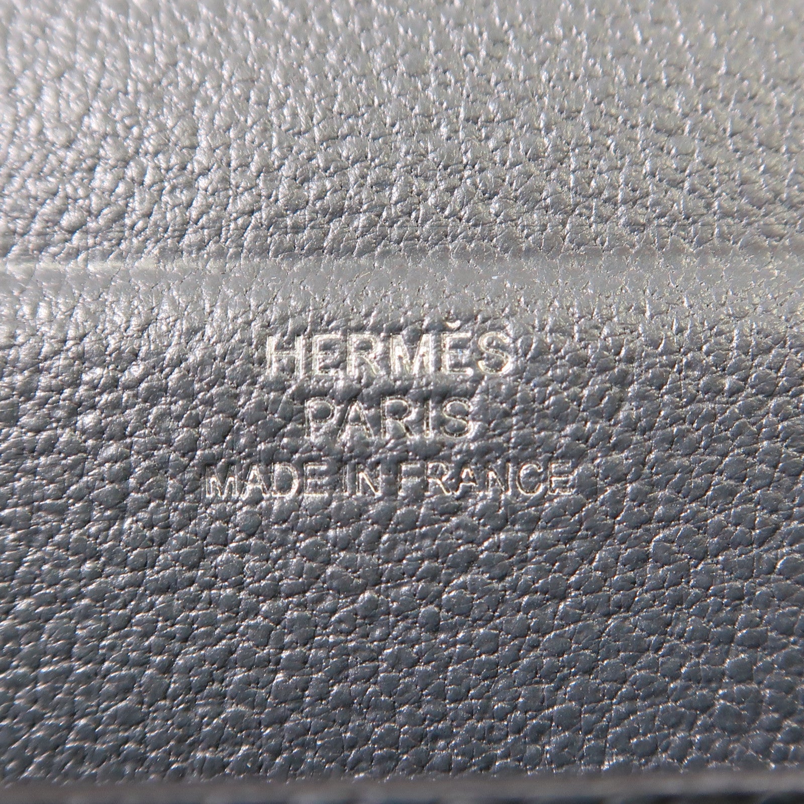 HERMES Epsom皮革Kelly Multipocket To Go銀扣肩背袋Gris Misty