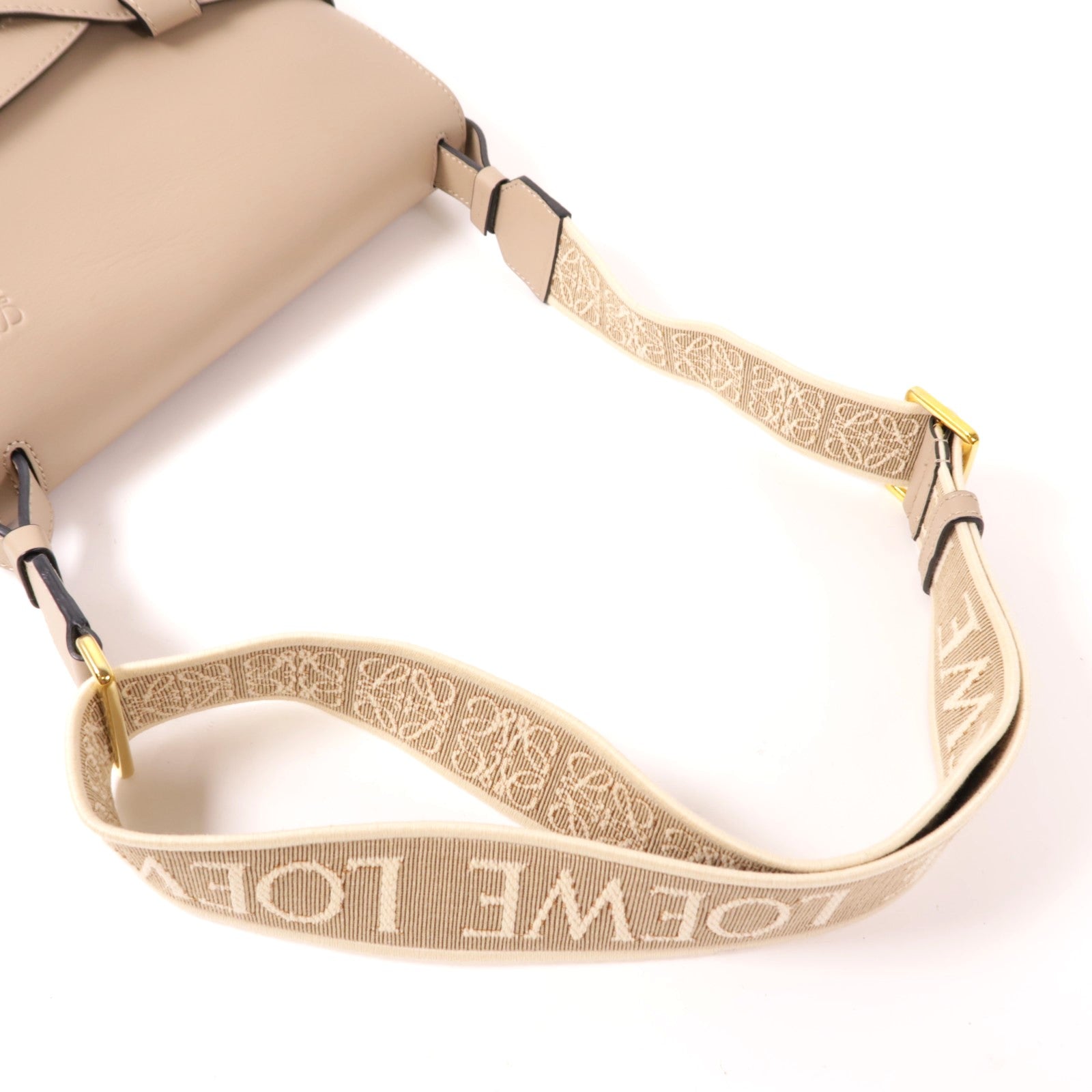 LOEWE 牛皮皮革Gate Small金扣肩背袋