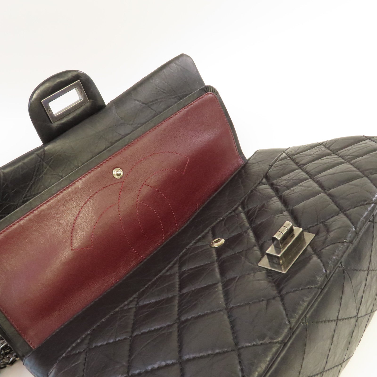 CHANEL **【激減優惠】菱格牛皮皮革2.55 Jumbo Shoulder Bag銀扣鏈帶肩背袋黑色