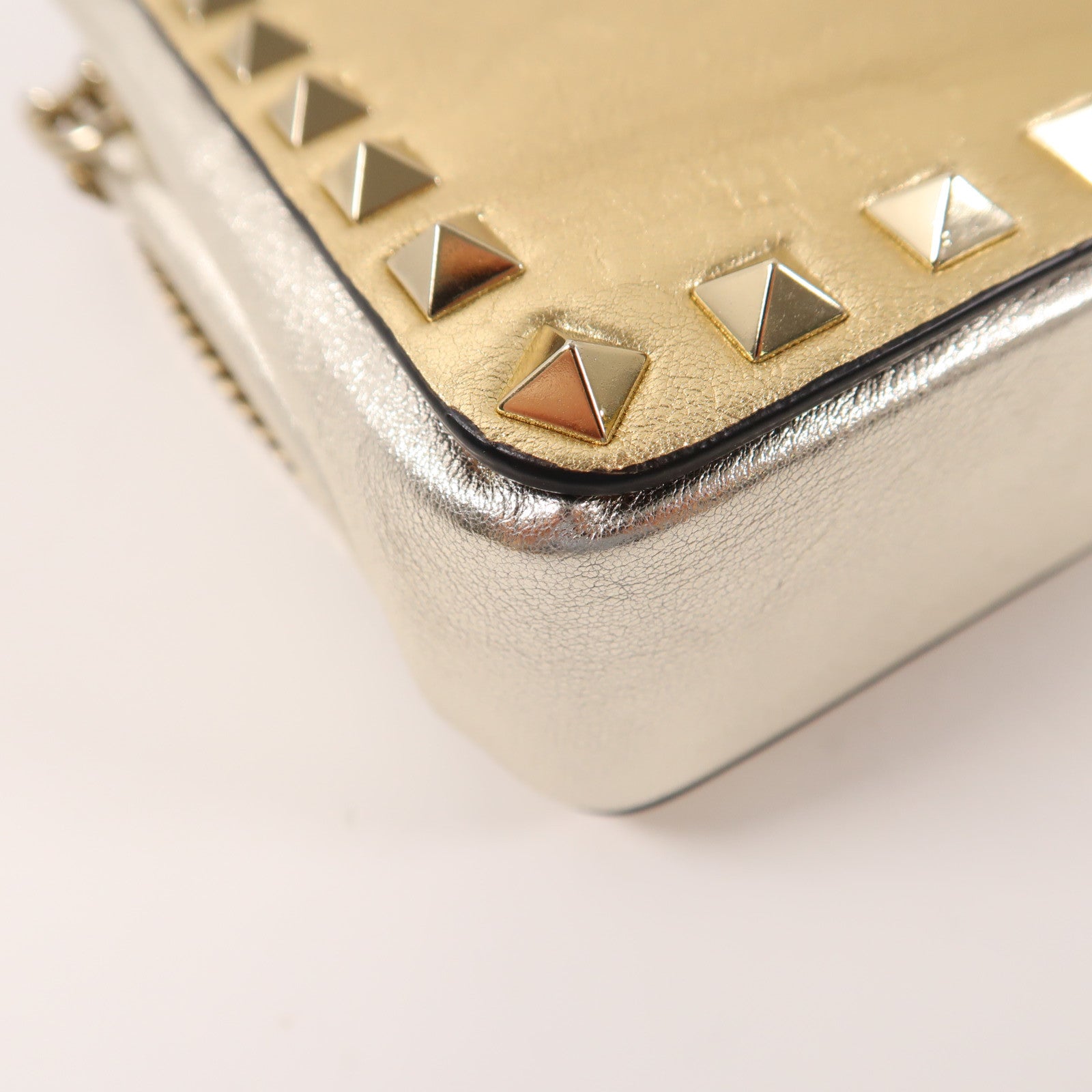 Valentino 牛皮皮革Shoulder Bag金扣手拿包肩背袋金色/銀色