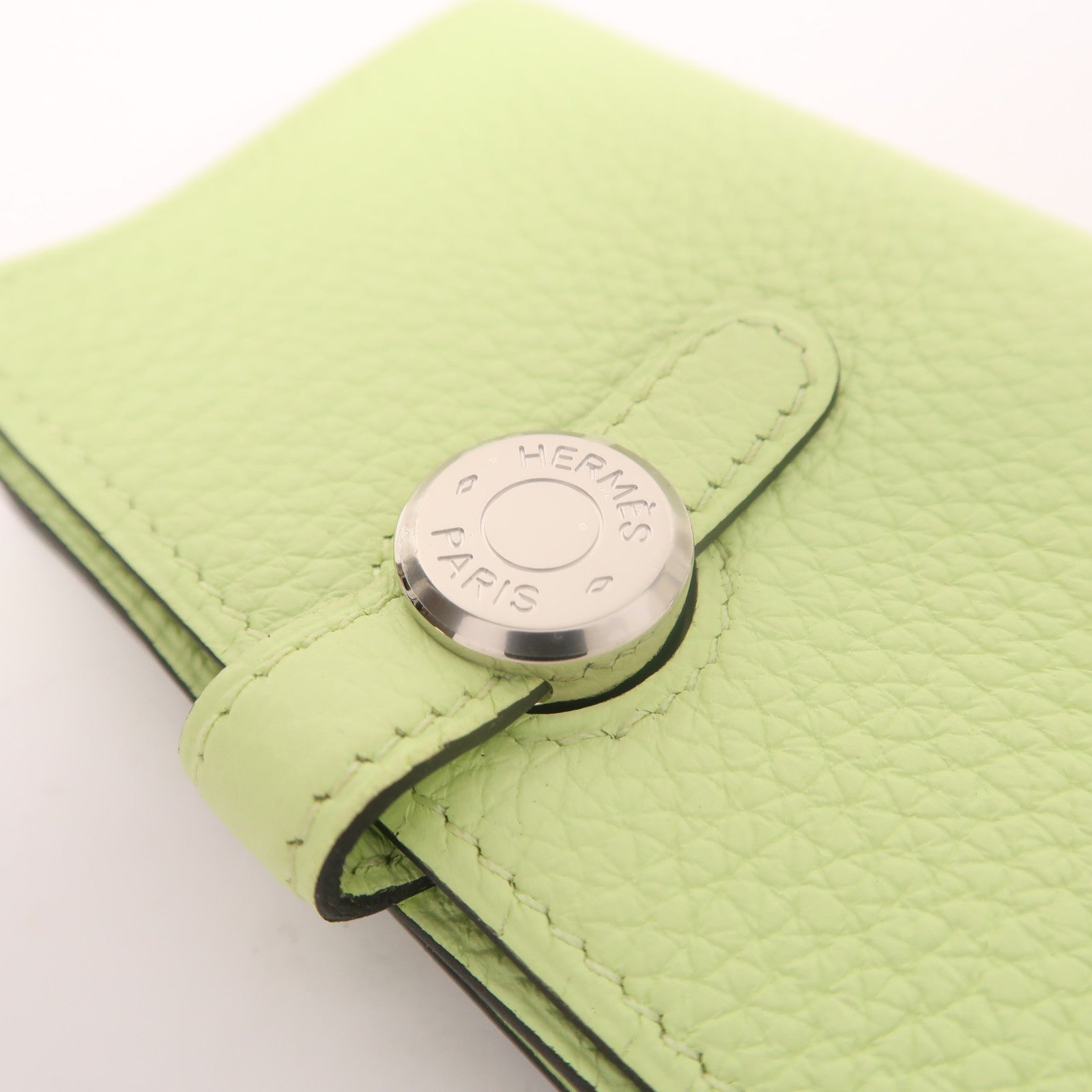 HERMES PHW Dogon Card Case Togo Leather Vert Absinthe
