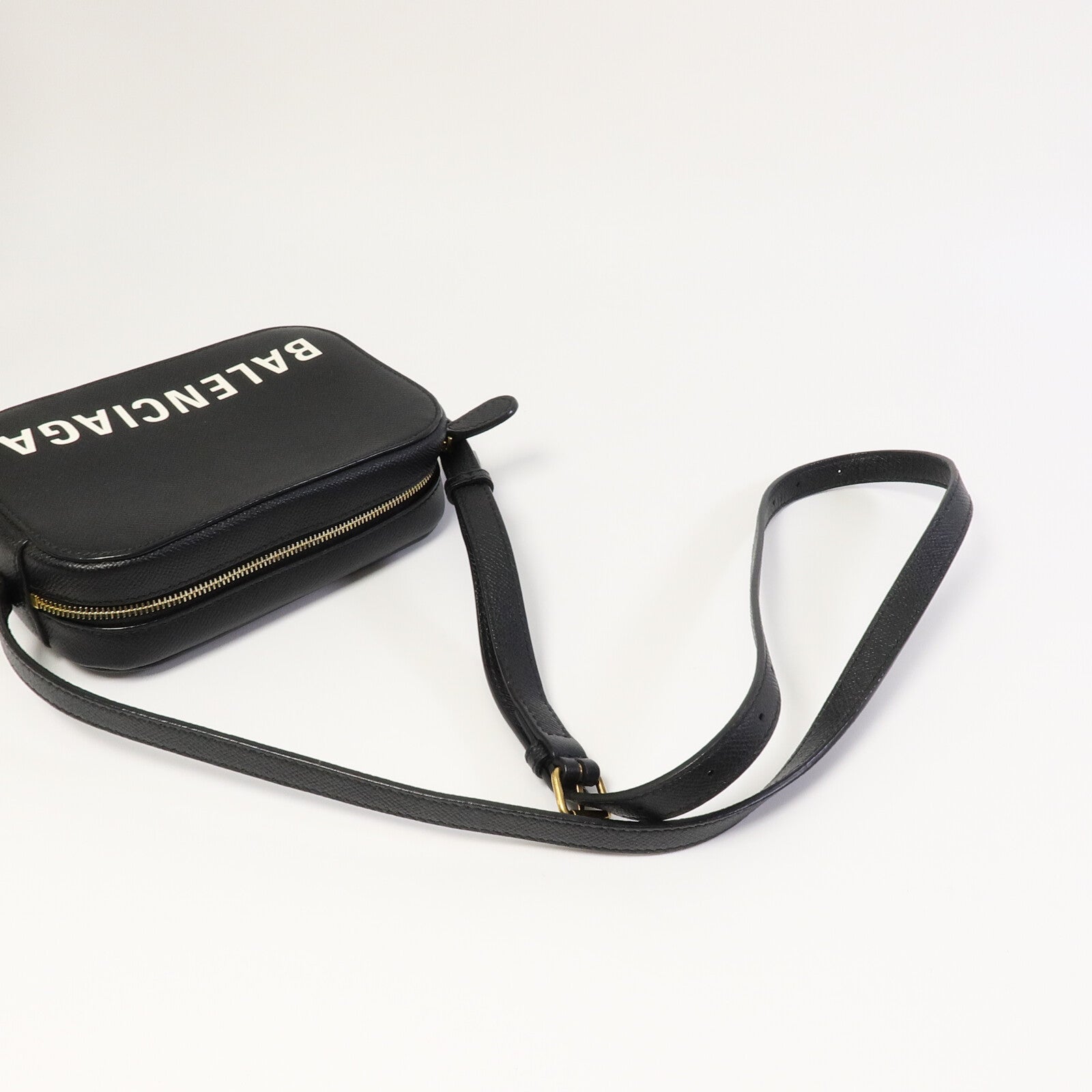 BALENCIAGA 牛皮皮革Ville Camera Bag XS肩背袋