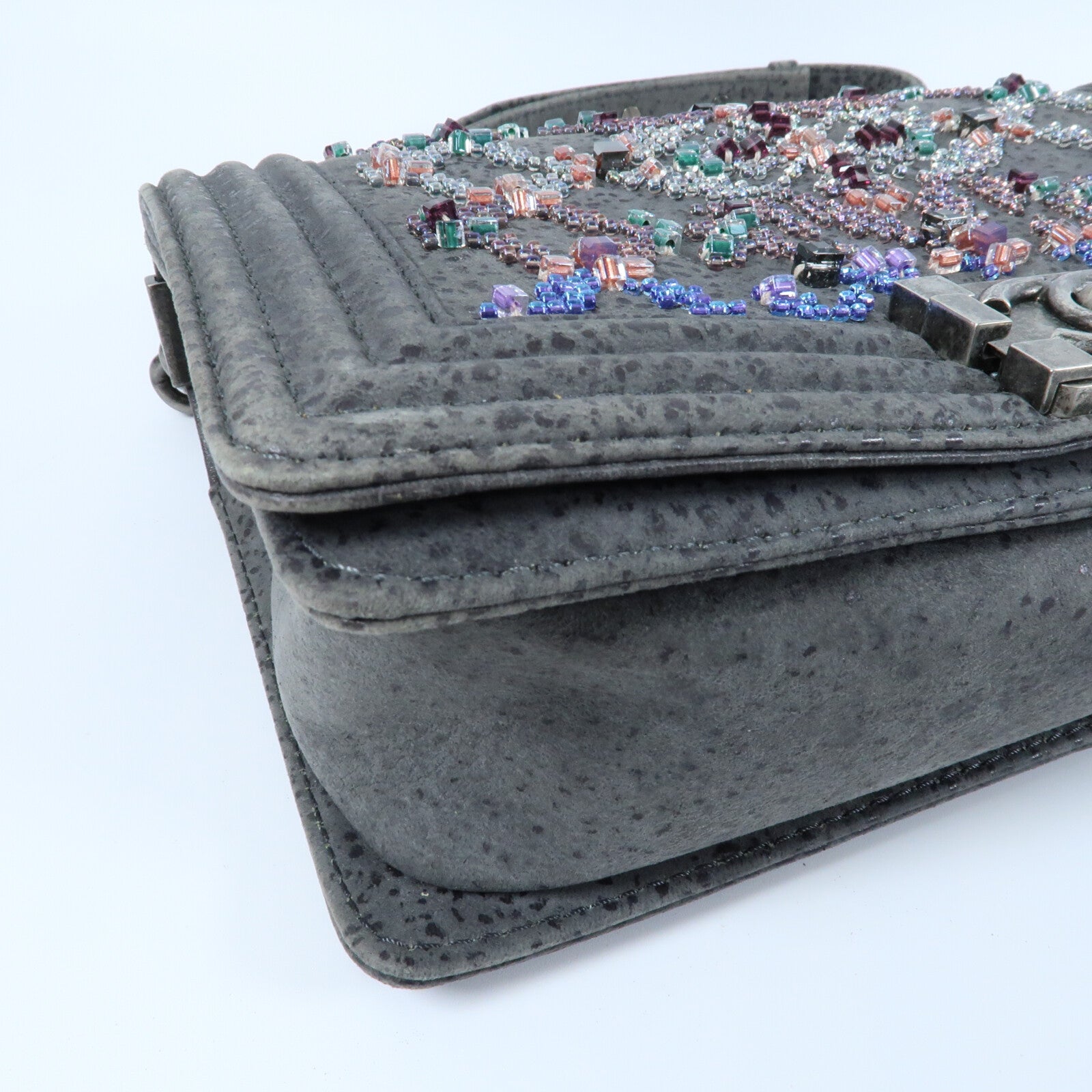 CHANEL Textured Suede Boy 25鏈帶肩背袋