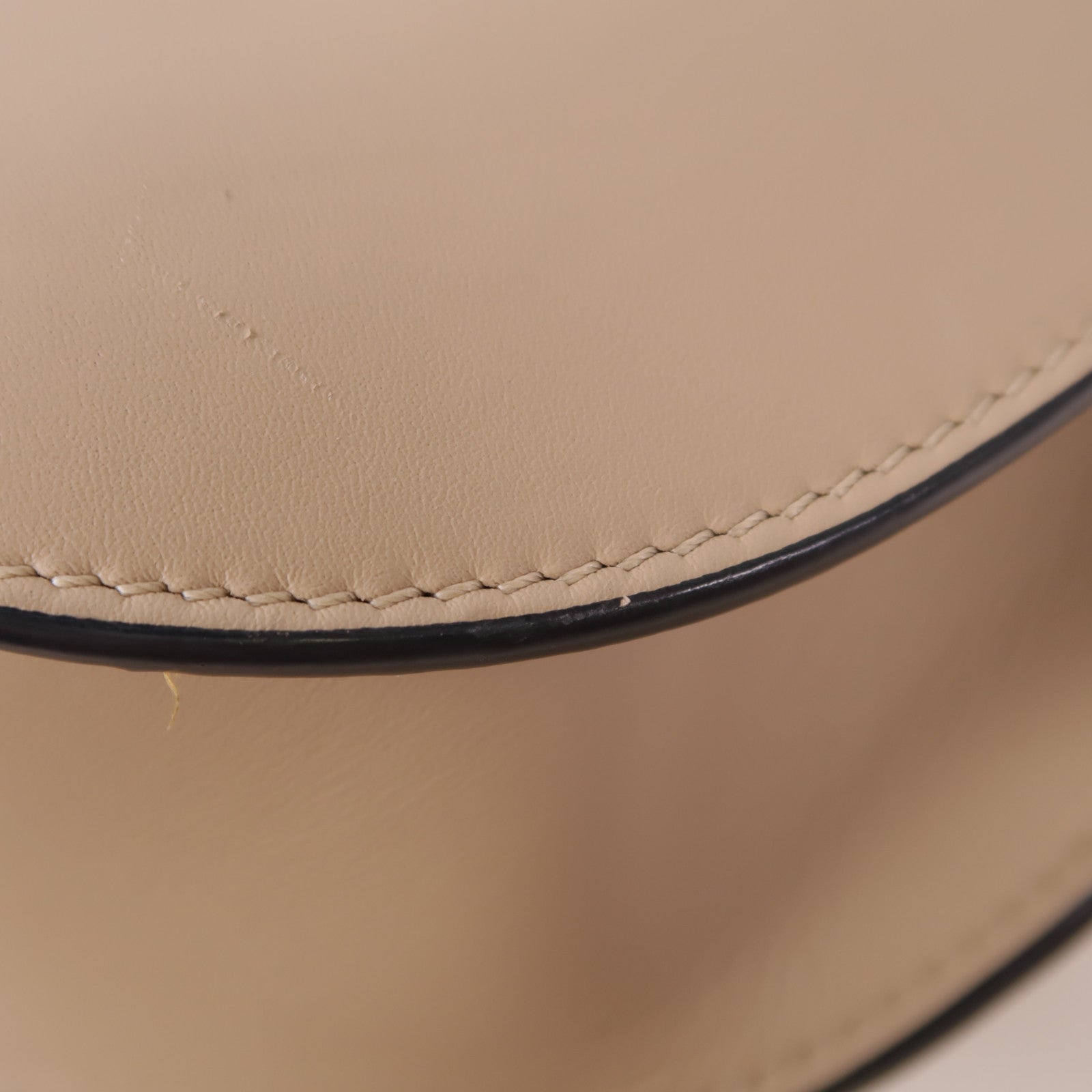 LOEWE 牛皮皮革Gate Small金扣肩背袋