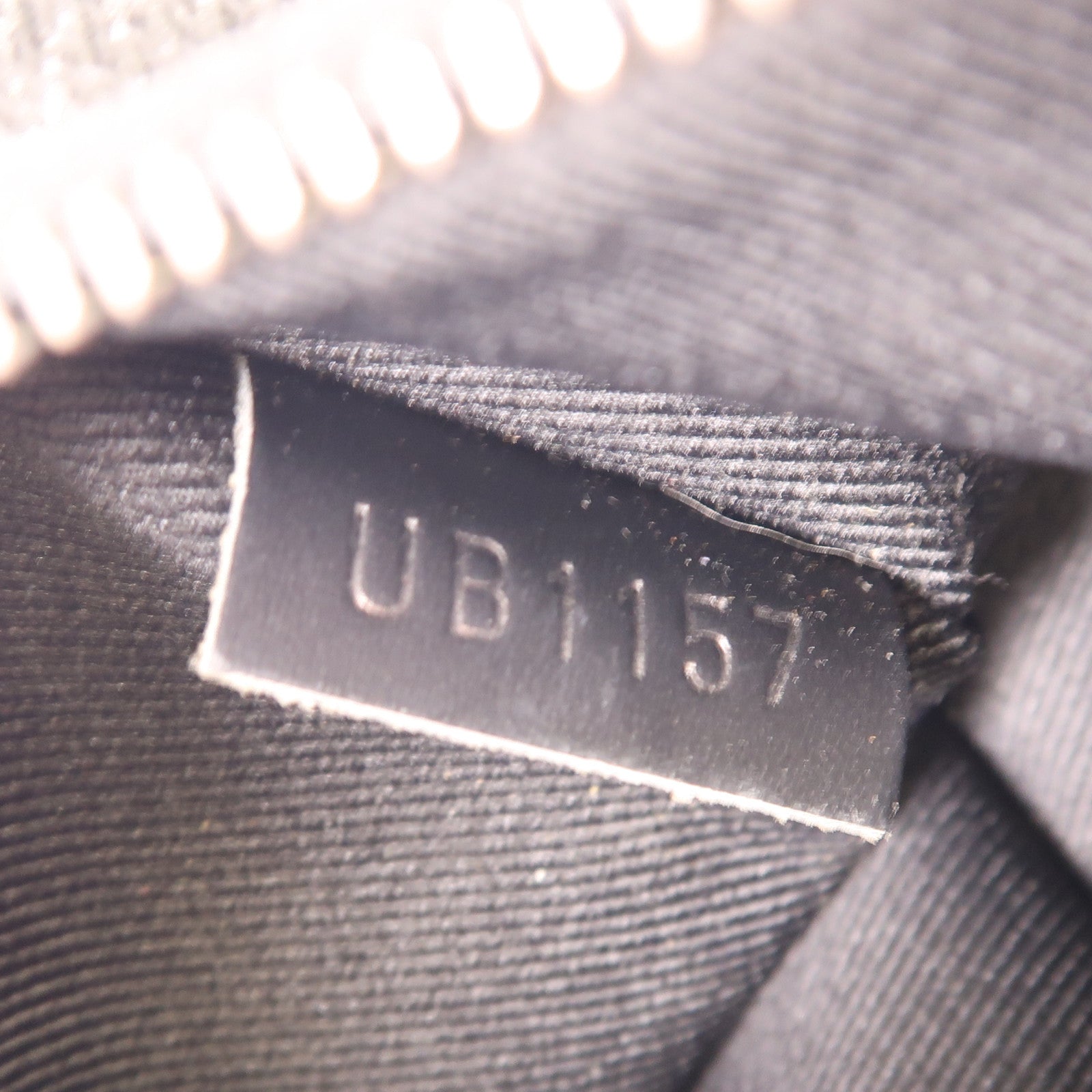 LOUIS VUITTON Monogram Eclipse iPhone Case電話套