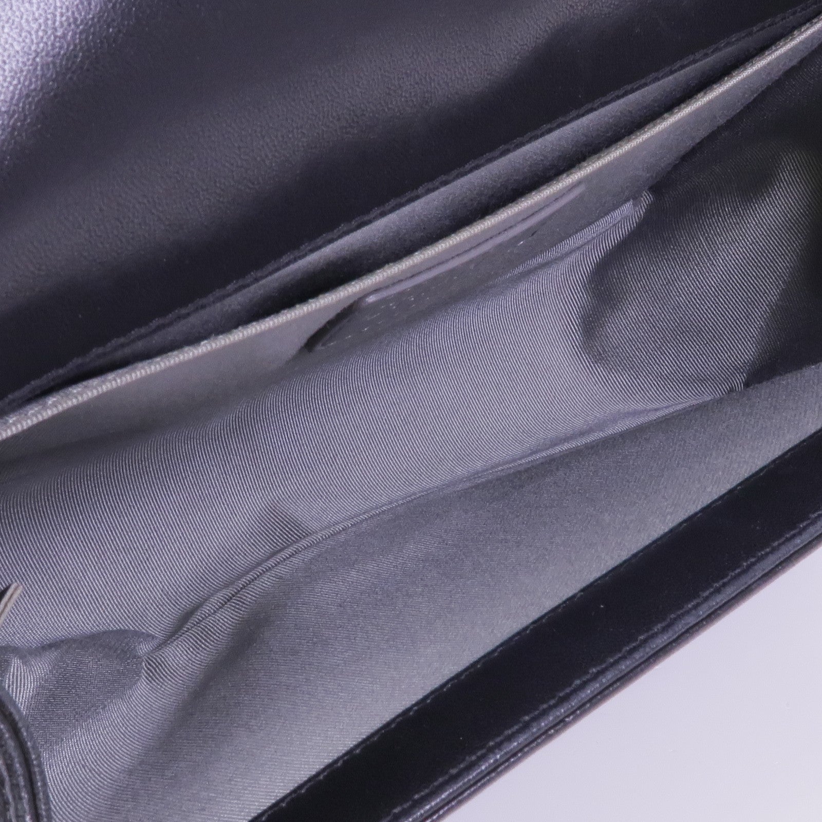 CHANEL 羊皮皮革Boy 25銀扣鏈帶肩背袋