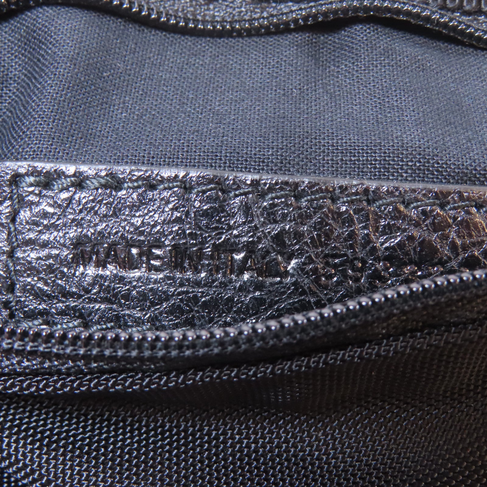 BALENCIAGA 【激減優惠】皮革Shoulder Bag黑扣肩背袋黑色