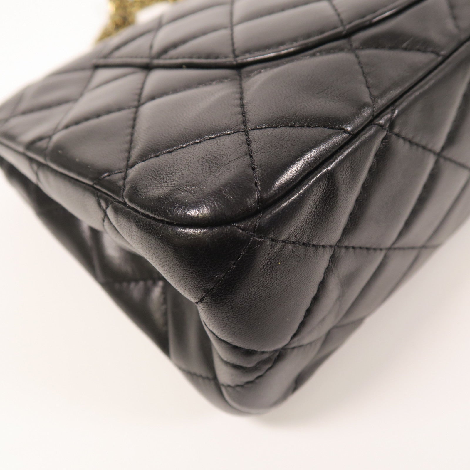 CHANEL 羊皮皮革2.55金扣鏈帶肩背袋