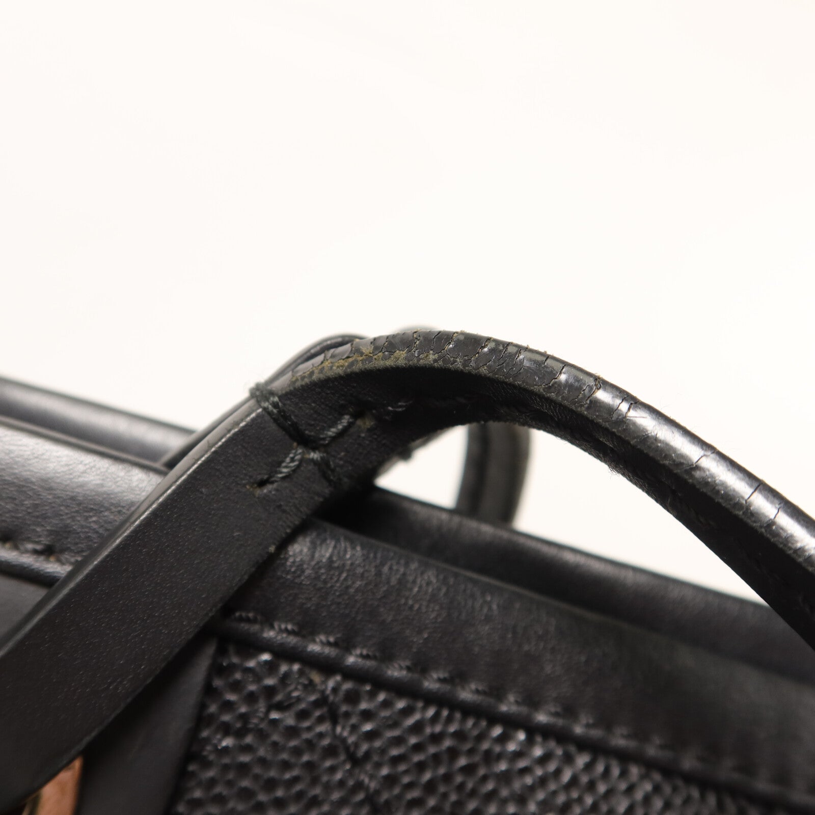 CHANEL 牛皮皮革On the Road Tote手挽袋