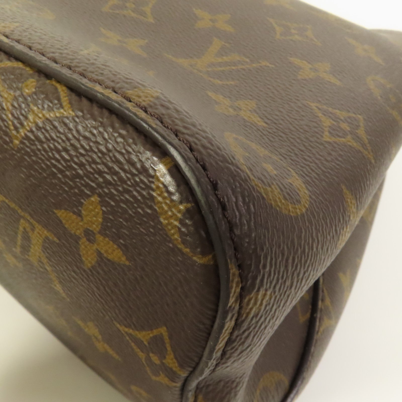 LOUIS VUITTON Monogram Neo Noe MM金扣肩背袋