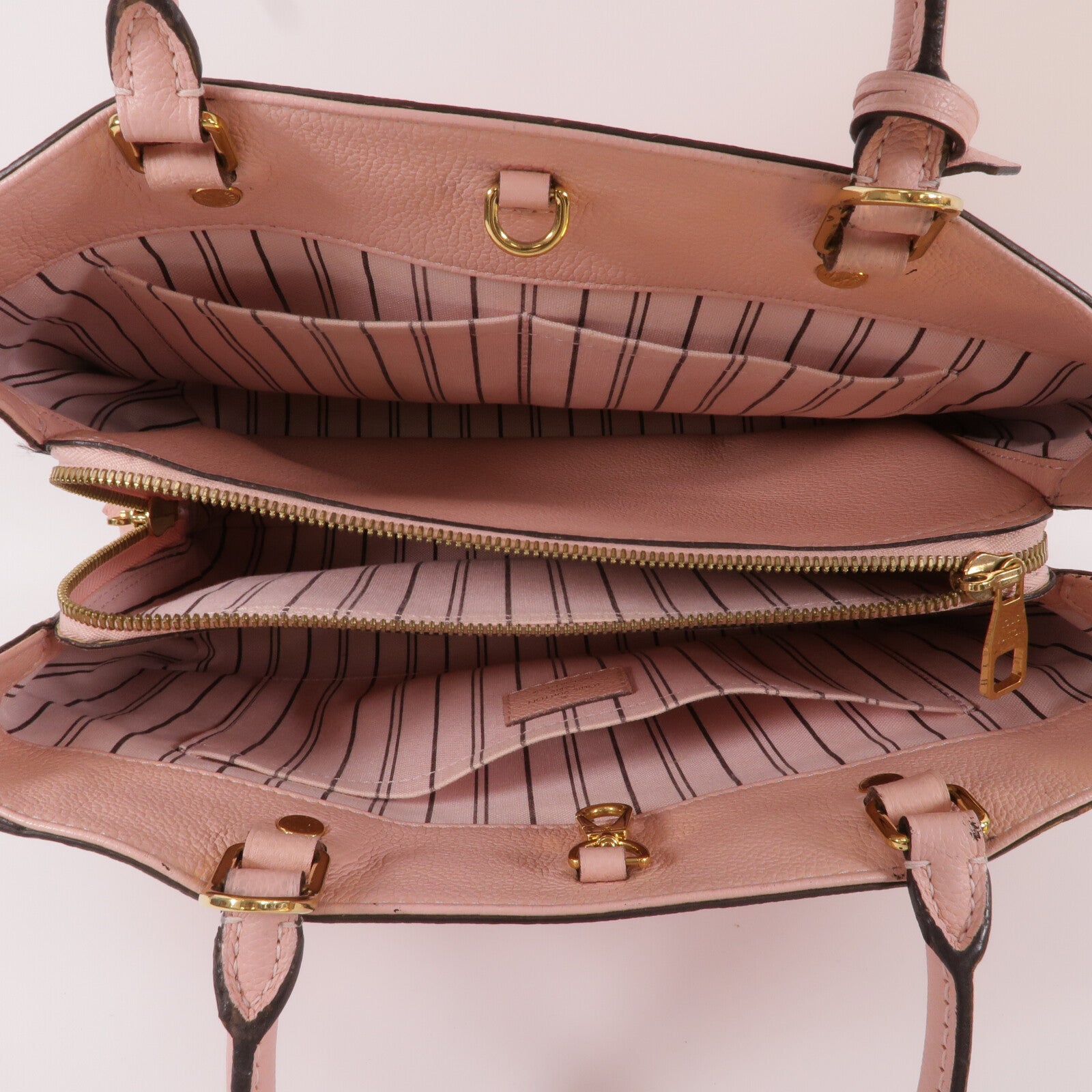 LOUIS VUITTON Monogram Empreinte Montaigne MM手挽肩背兩用袋
