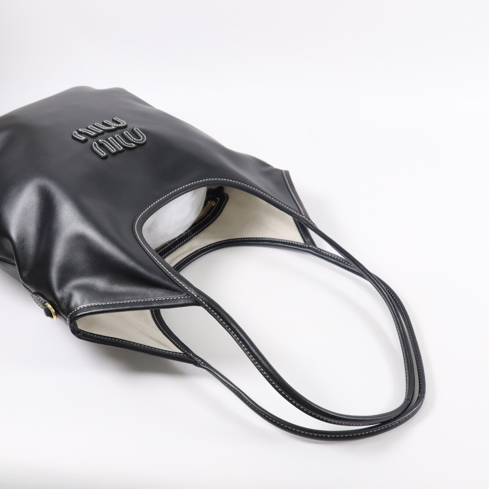 Miu Miu 牛皮皮革Ivy Leather Bag手挽袋