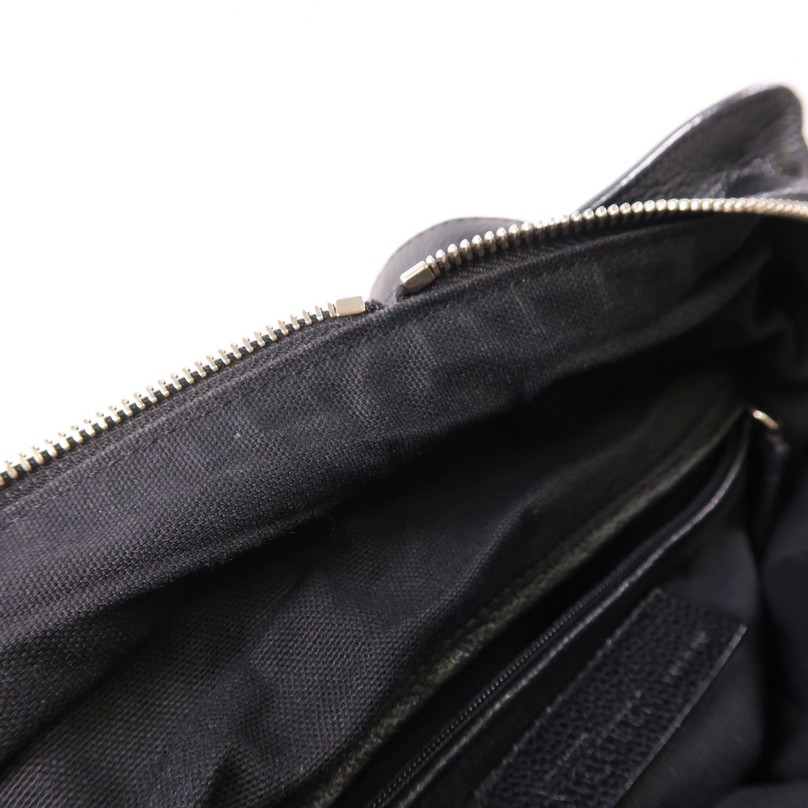 Alexander McQueen 牛皮皮革Skull Padlock 2 Way Bag銀扣手挽肩背兩用袋