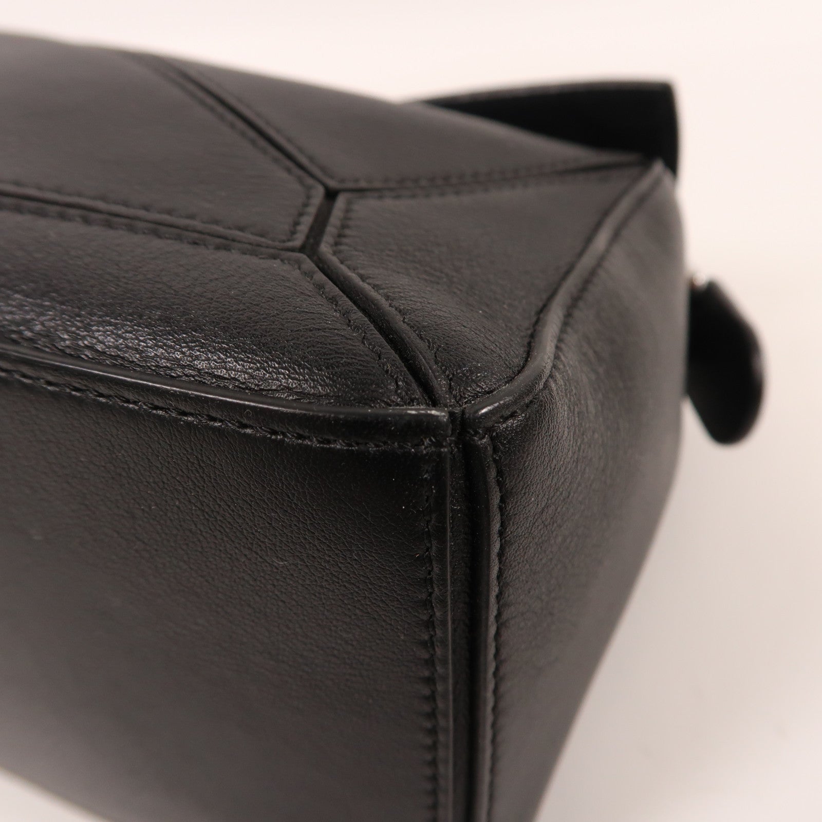 LOEWE 牛皮皮革Small Puzzle銀扣手挽肩背兩用袋黑色