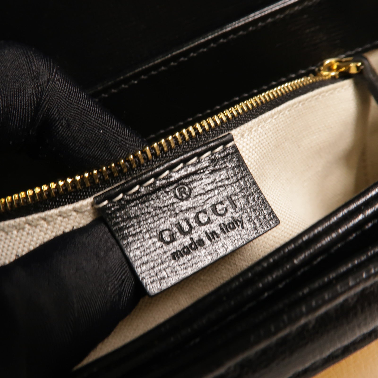 GUCCI 牛皮皮革Horsebit 1955肩背袋