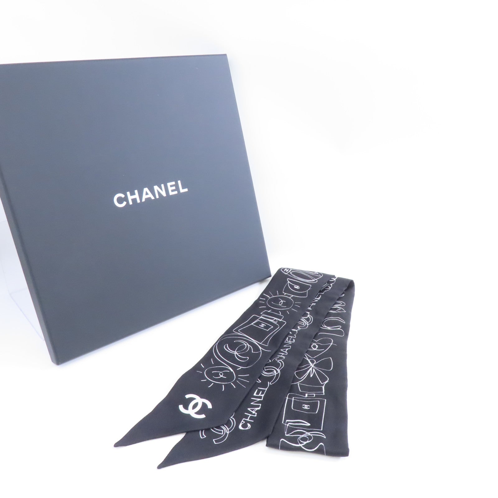 CHANEL 絲質Scarf絲巾黑色/白色
