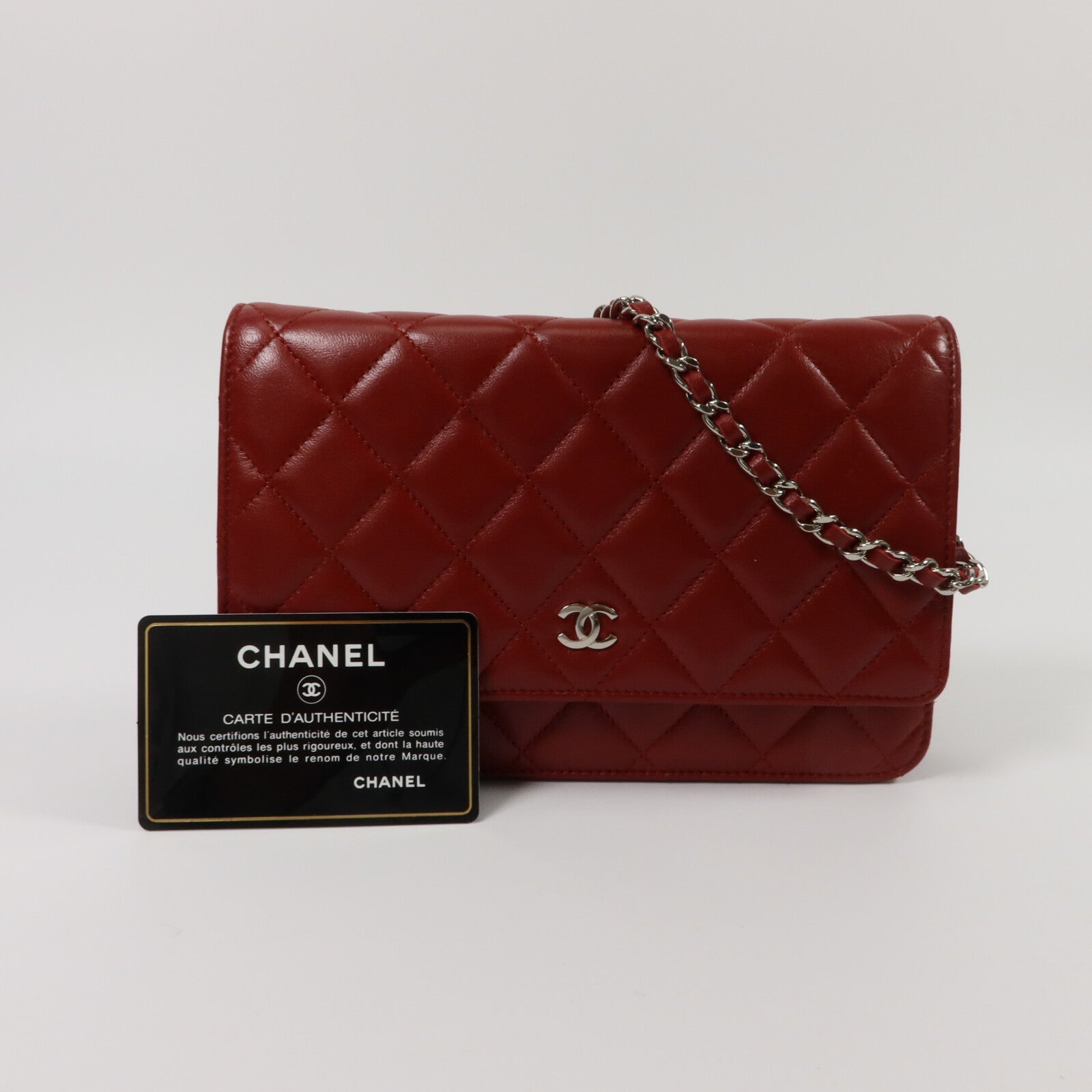 CHANEL Wallet On Chain