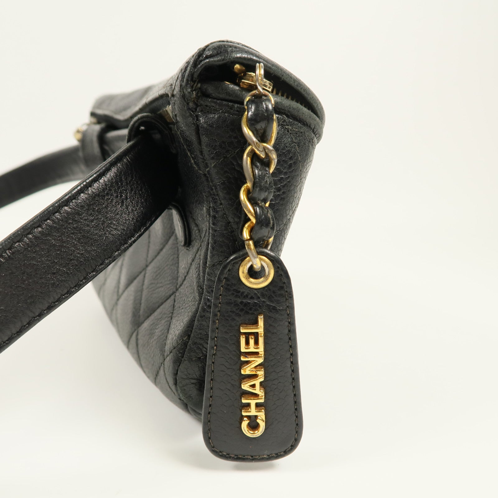 CHANEL 牛皮皮革Waist Bag金扣腰包