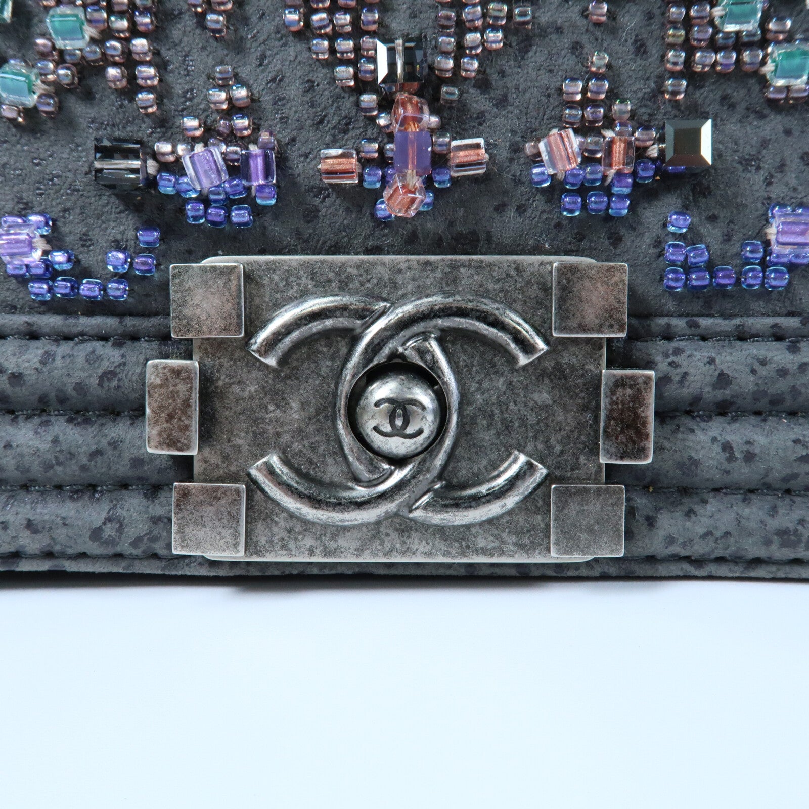 CHANEL Textured Suede Boy 25鏈帶肩背袋