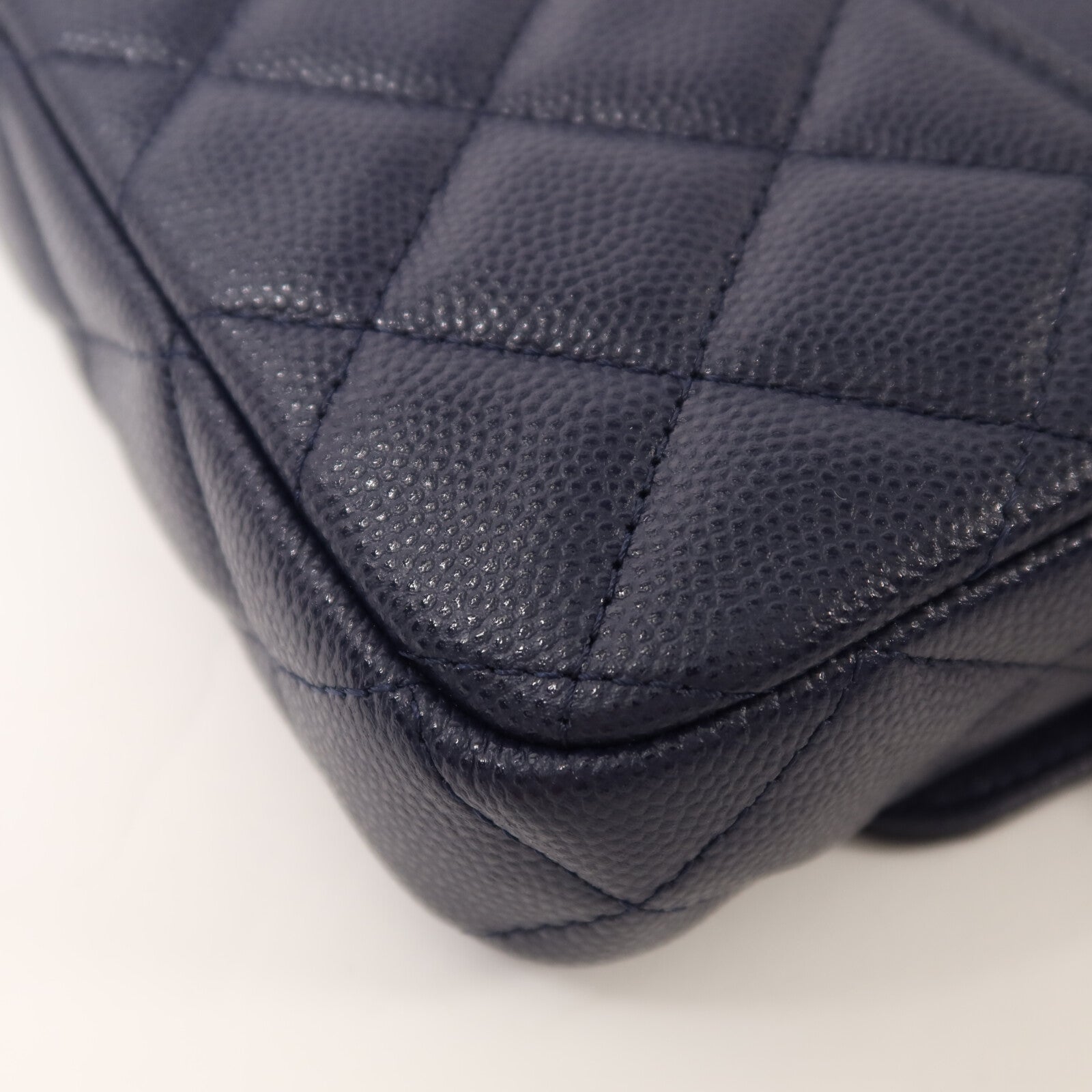 CHANEL 牛皮皮革Phone Case Bag金扣鏈帶肩背袋