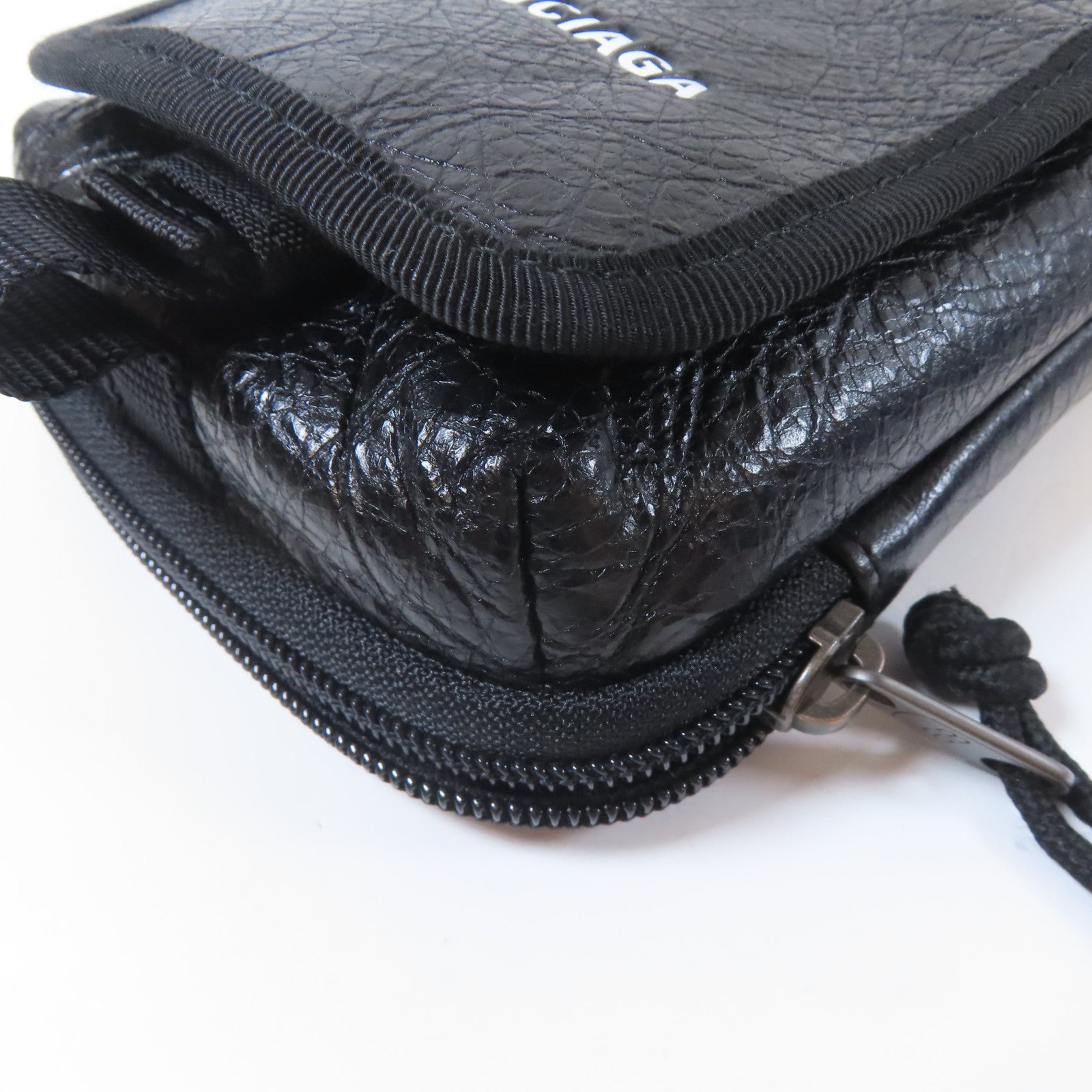 BALENCIAGA 【激減優惠】皮革Shoulder Bag黑扣肩背袋黑色