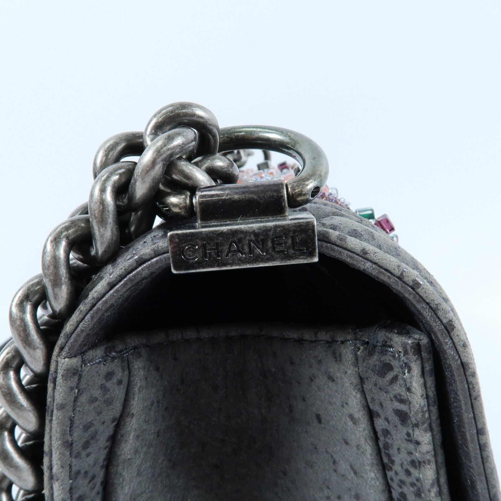 CHANEL Textured Suede Boy 25鏈帶肩背袋