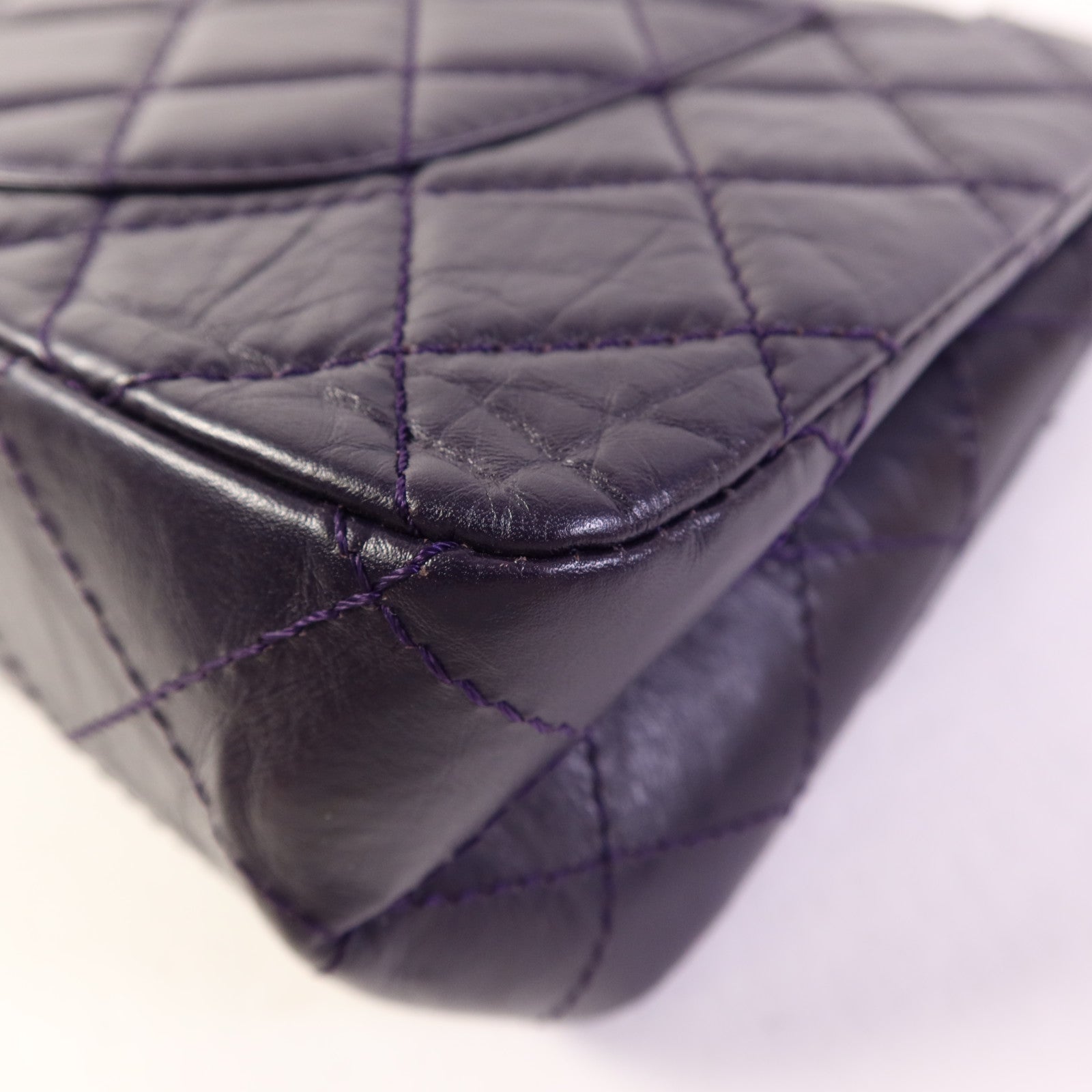 CHANEL 牛皮皮革2.55 Jumbo銀扣鏈帶肩背袋