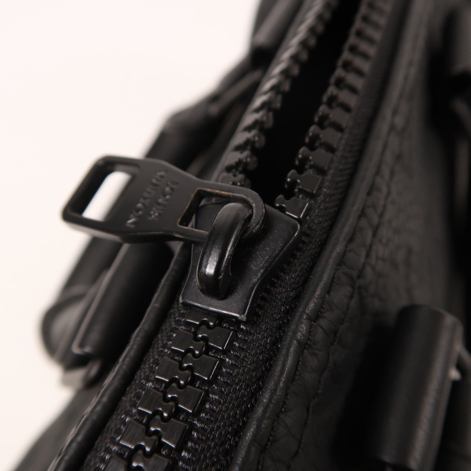 LOUIS VUITTON Monogram Taurillon Keepall Bandouliere 25手挽肩背兩用袋