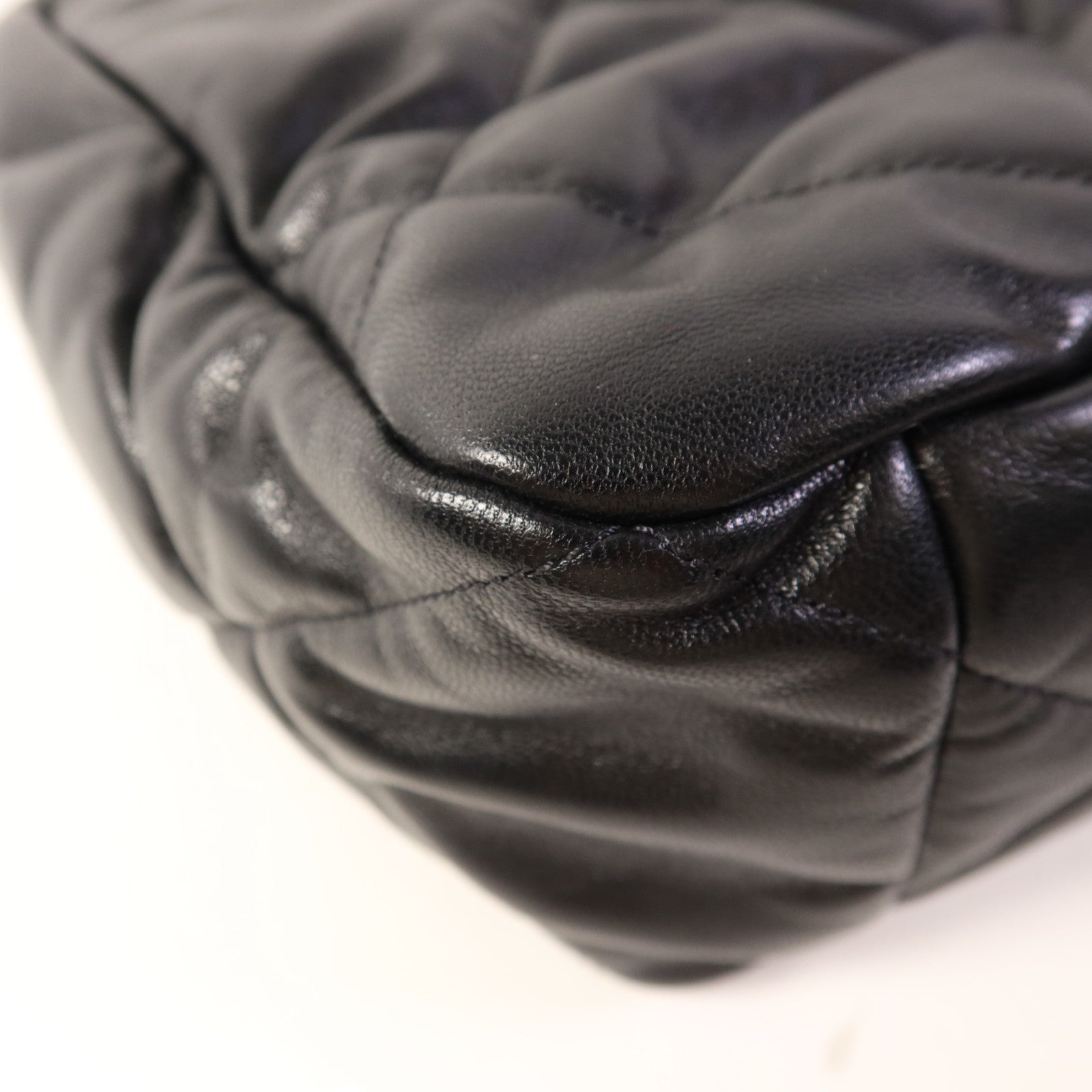 CHANEL 羊皮皮革Chanel 19 Large鏈帶手挽肩背兩用袋