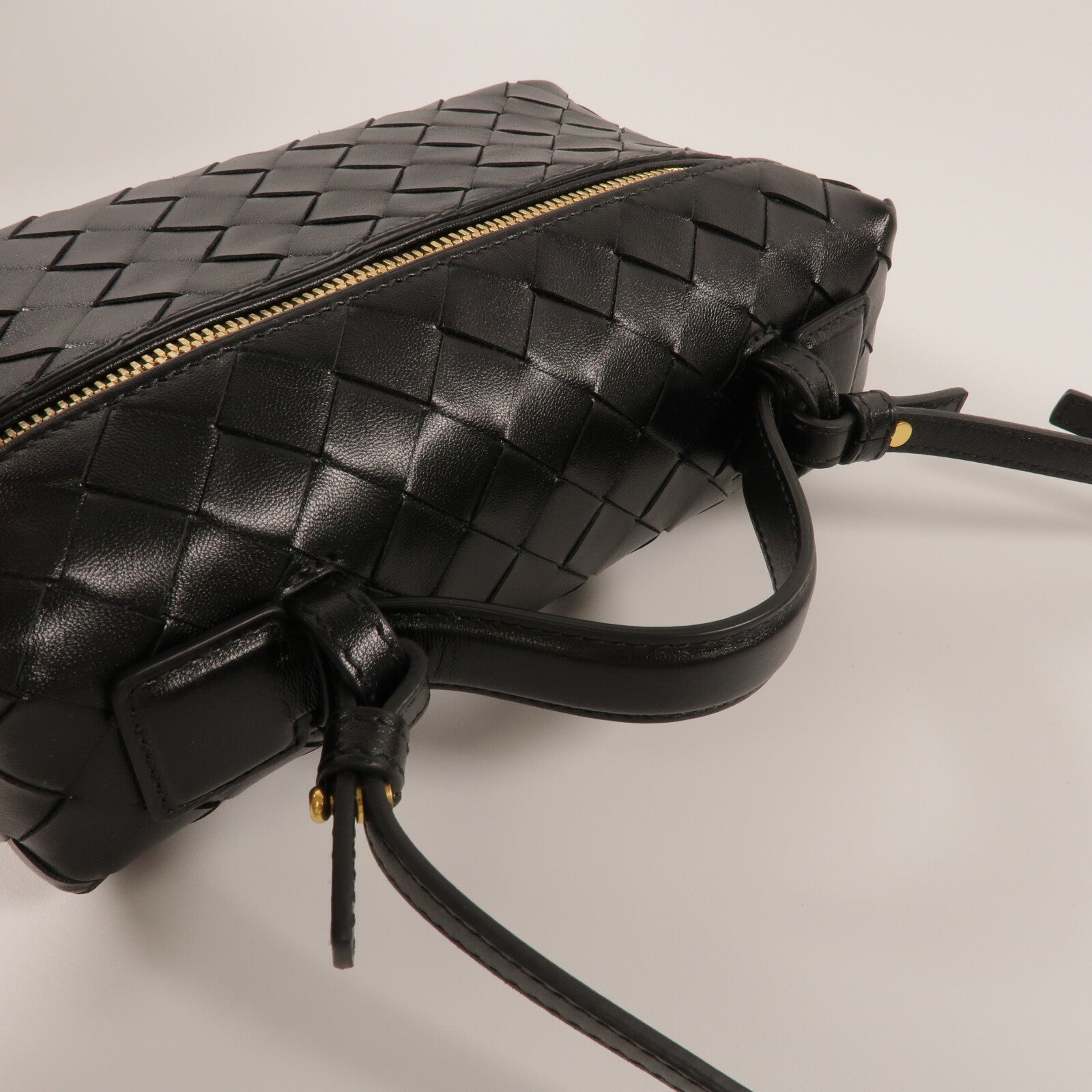 BOTTEGA VENETA 牛皮皮革Bang Bang手挽肩背兩用袋