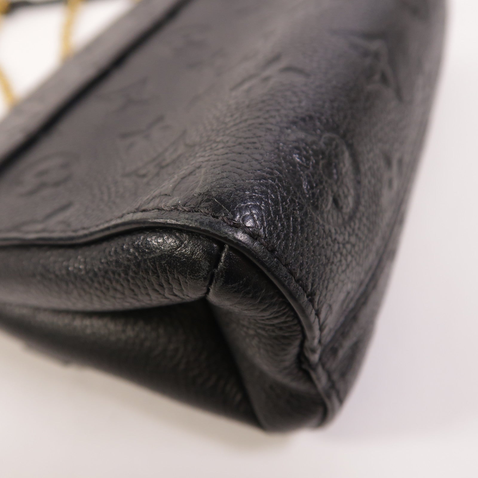 LOUIS VUITTON Monogram Empreinte Vavin BB金扣鏈帶肩背袋