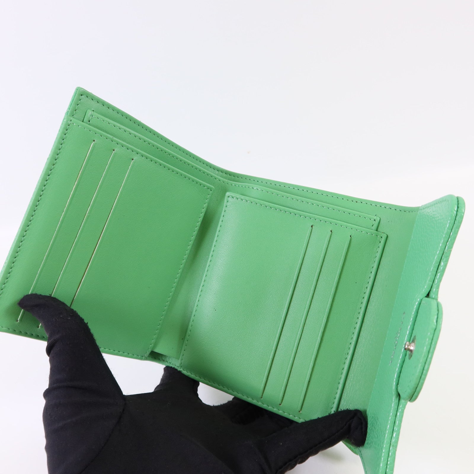CHANEL 牛皮皮革Three-fold Wallet銀扣錢包
