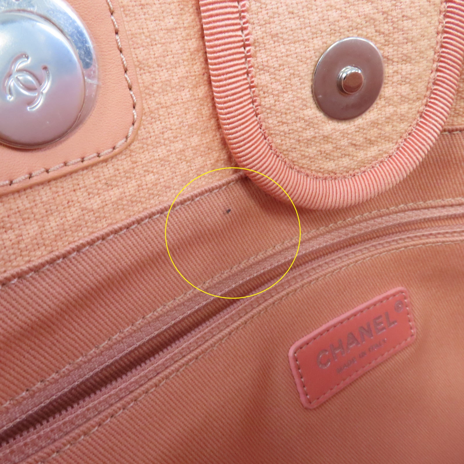 CHANEL 帆布Deauville Tote金扣鏈帶肩背袋粉紅色