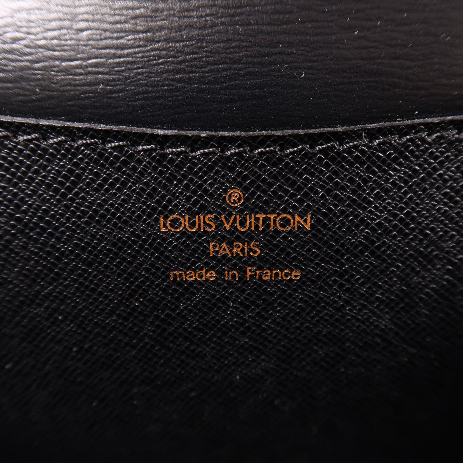 LOUIS VUITTON Epi Grenelle金扣肩背袋黑色
