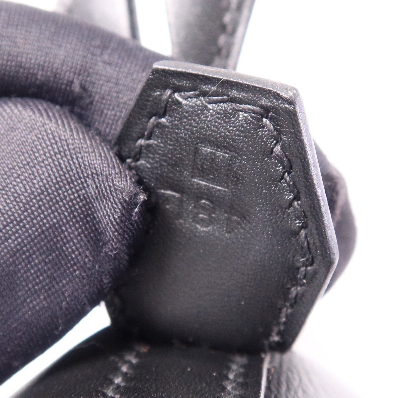 HERMES Box Calf皮革Bolide 37銀扣手挽肩背兩用袋Noir