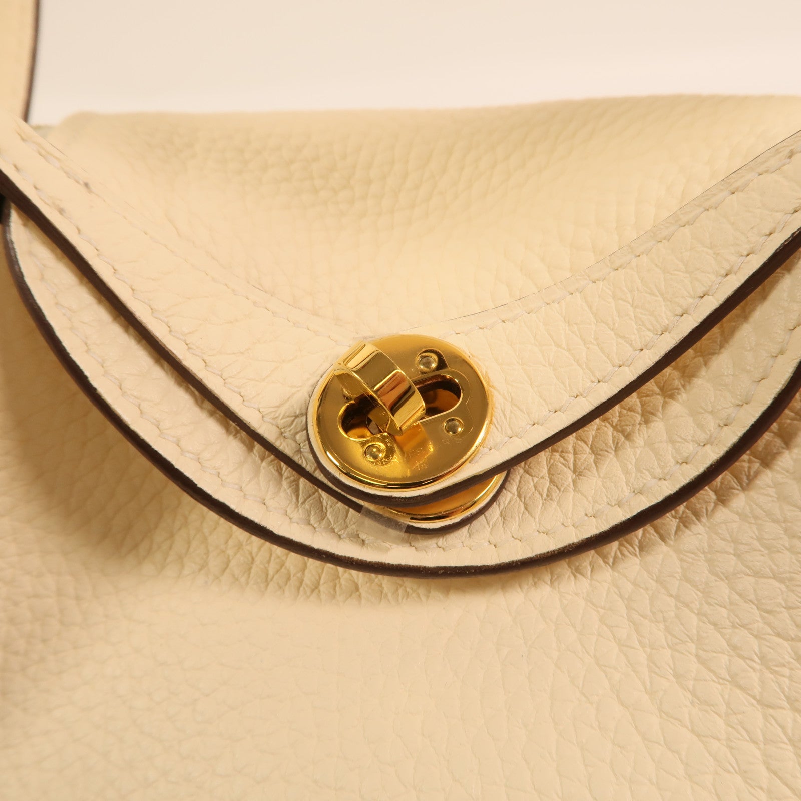 HERMES Clemence皮革Mini Lindy金扣手挽肩背兩用袋Nata