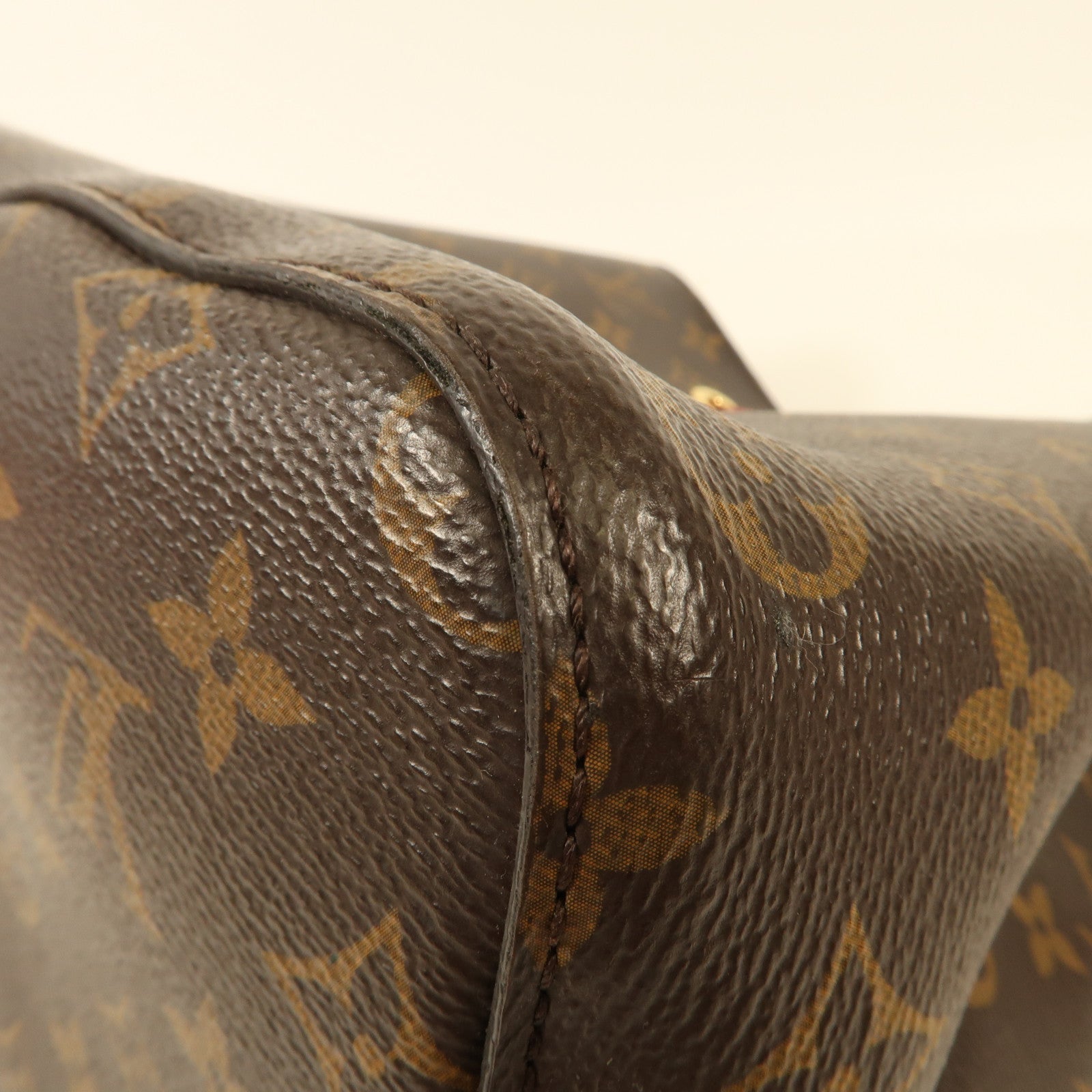 LOUIS VUITTON Monogram Neo Noe Bucket Bag金扣肩背袋Coquelicot