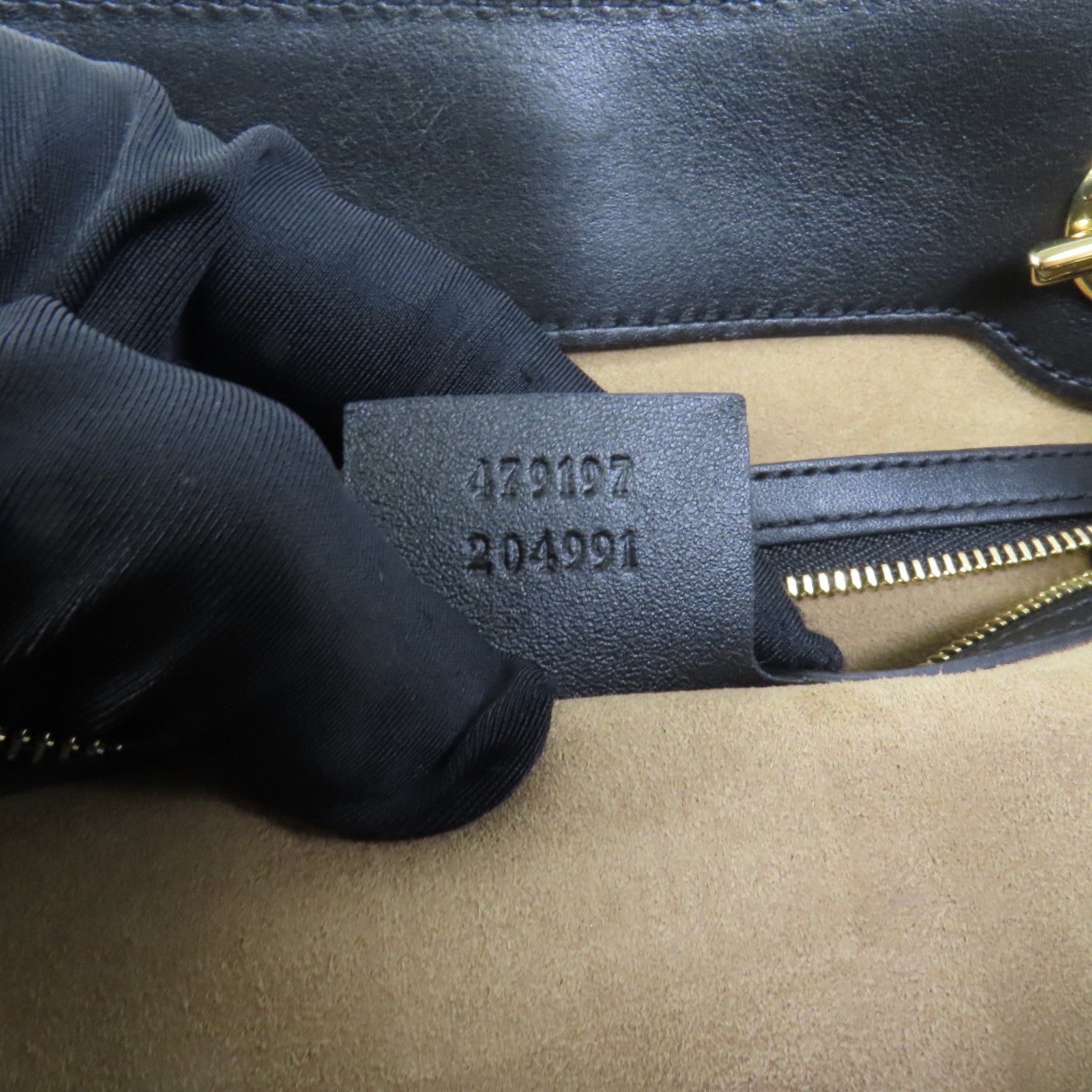 GUCCI 塗層帆布Padlock Medium Chain Shoulder Bag金扣鏈帶肩背袋