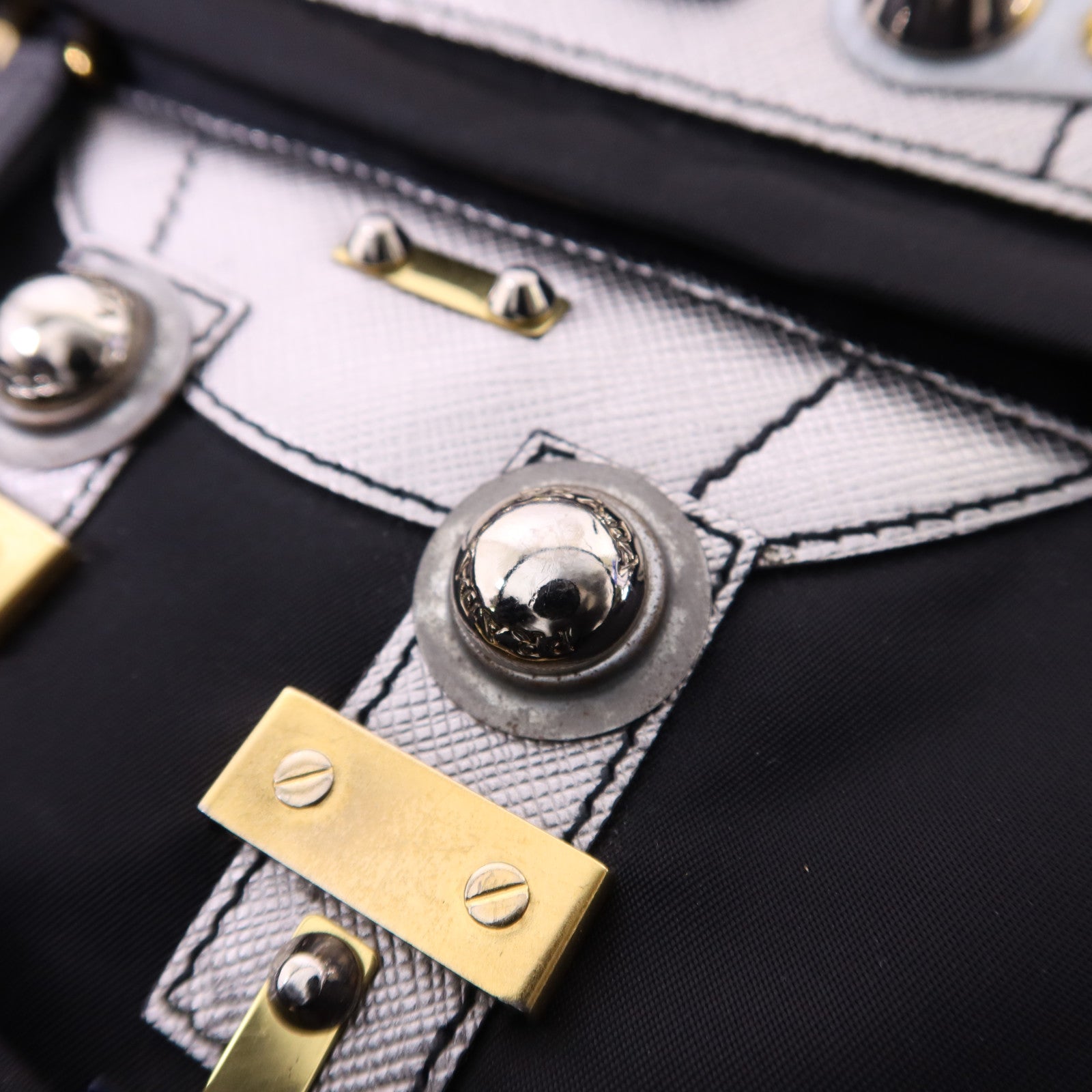 PRADA 尼龍Robot Rucksack銀扣背包1BZ032