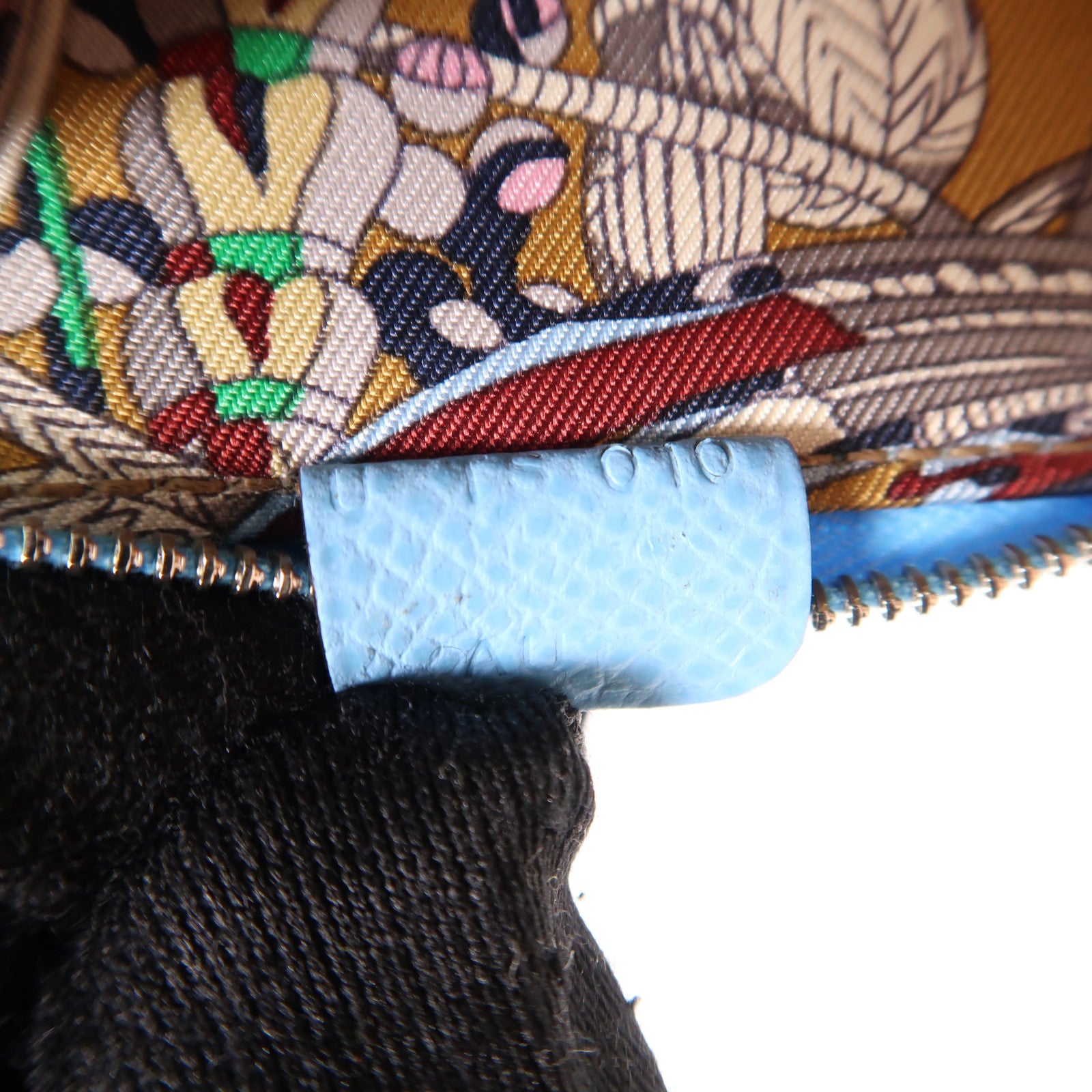 HERMES Epsom皮革Silk In Change Purse銀扣零錢包Bleu Celeste