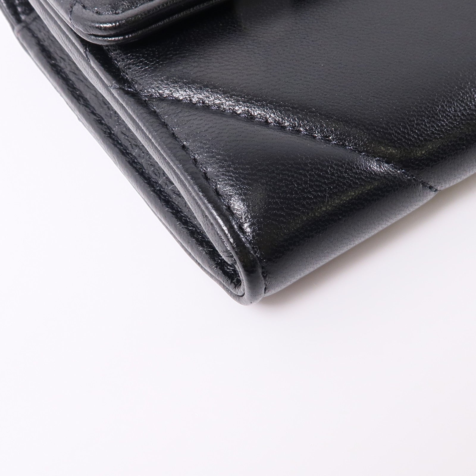 CHANEL 羊皮皮革C19 Long Wallet金扣長錢包黑色