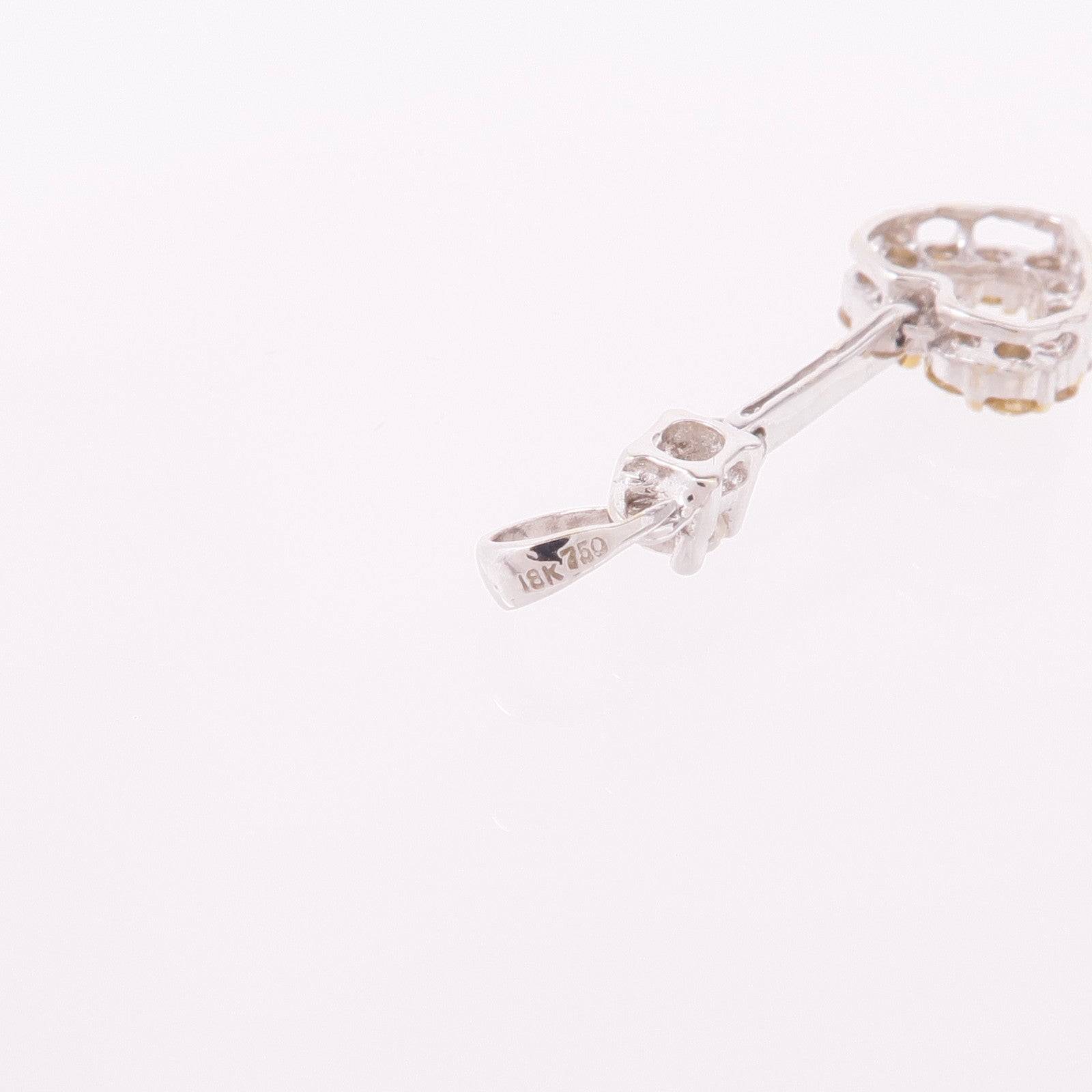 JEWELRY 【激減優惠】18K白金/黃金Diamond Pendant 鑽石吊墜