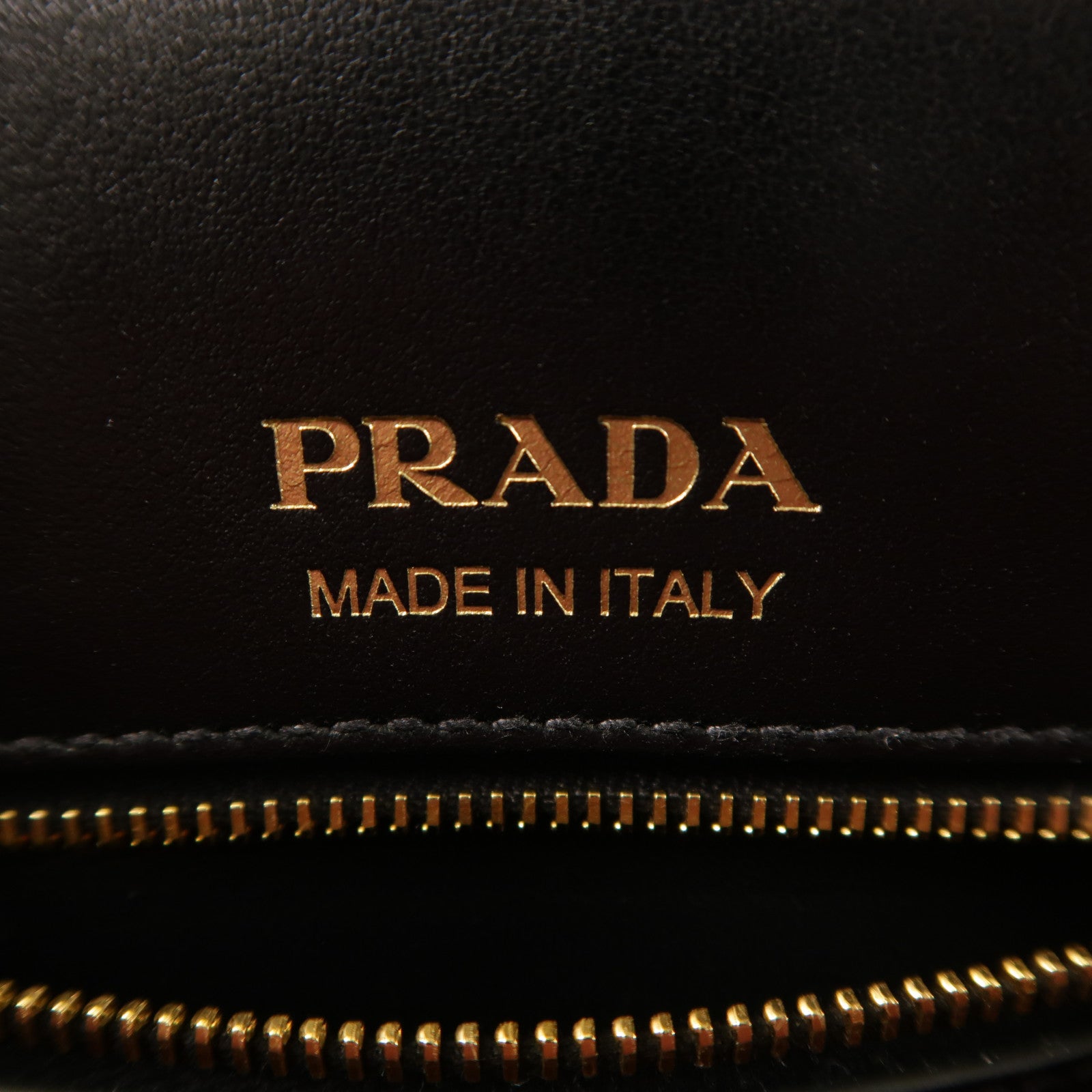PRADA 牛皮皮革2 Way Shoulder Bag金扣手挽肩背兩用袋