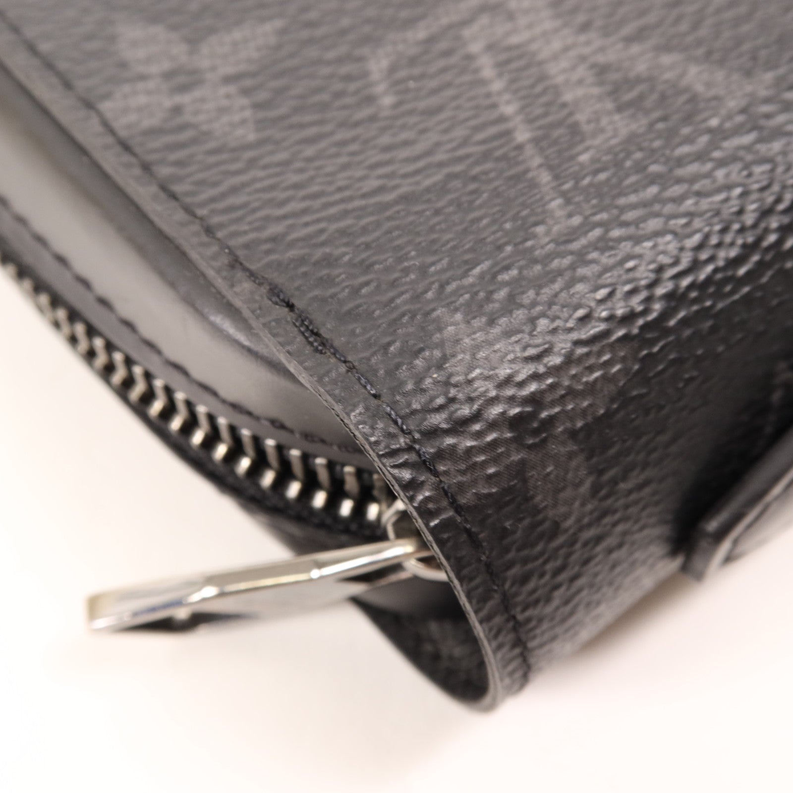 LOUIS VUITTON Monogram Eclipse Zippy XL Wallet銀扣長錢包