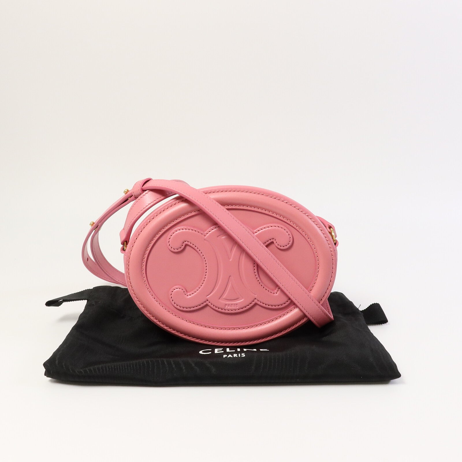 CELINE 牛皮皮革Cuir Triomphe Oval肩背袋