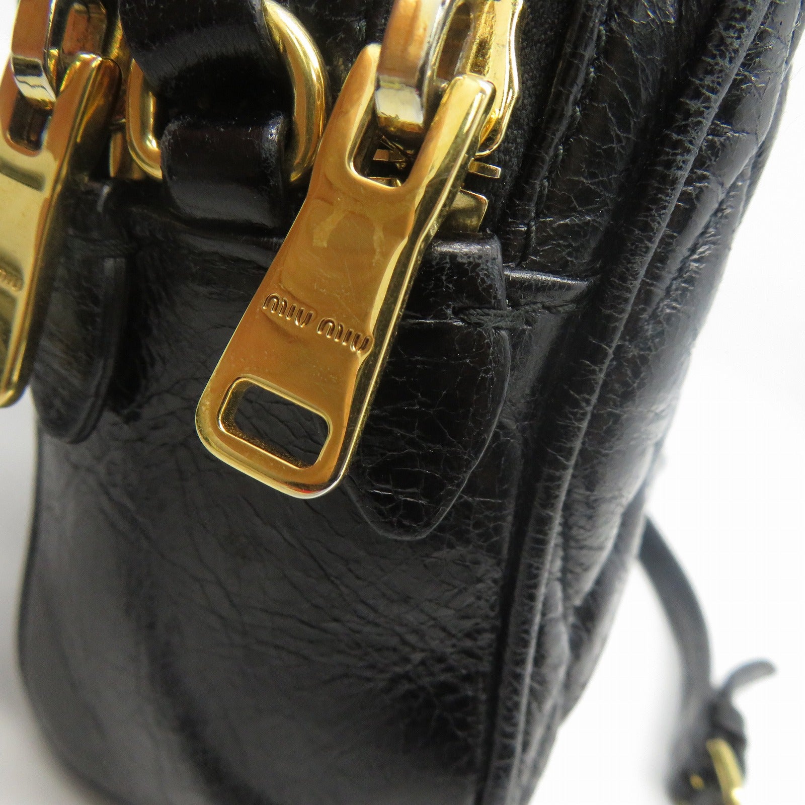 Miu Miu 羊皮皮革Shoulder Bag金扣肩背袋黑色