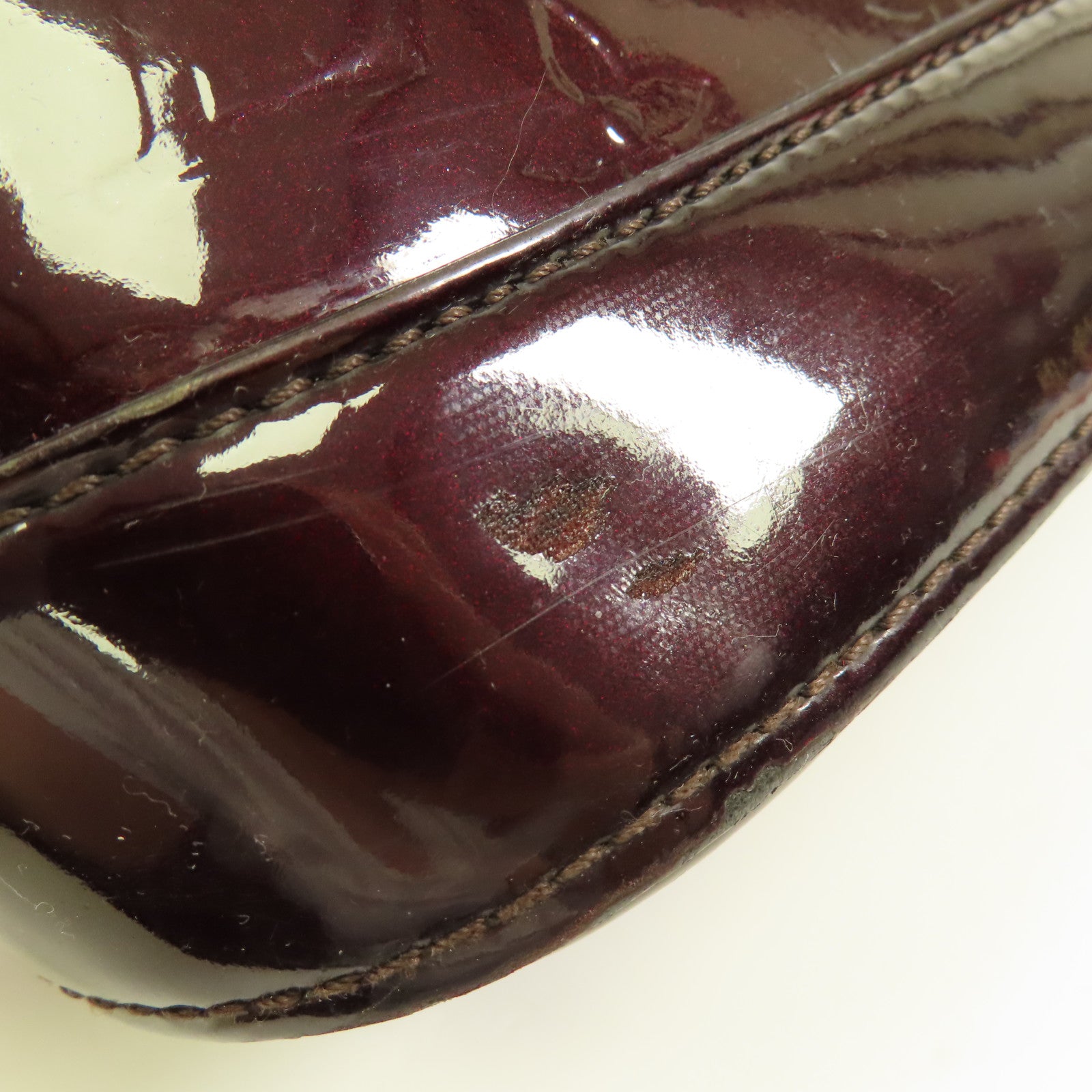 LOUIS VUITTON Vernis Alma PM金扣手挽袋酒紅色
