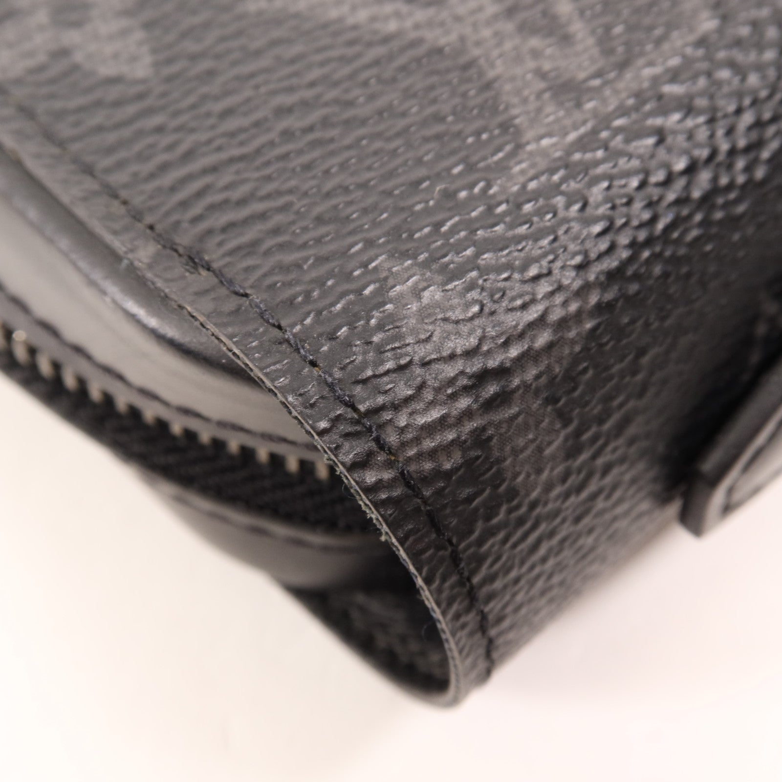 LOUIS VUITTON Monogram Eclipse Zippy XL Wallet銀扣長錢包